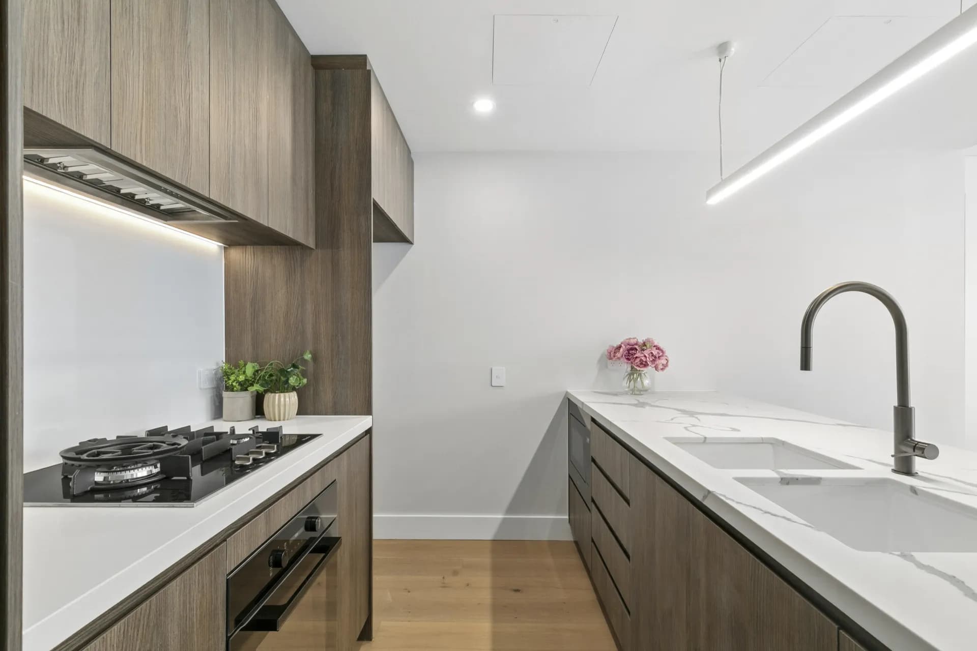 21/20-26 Avon Road, Dee Why., Dee Why - Thumbnail 3