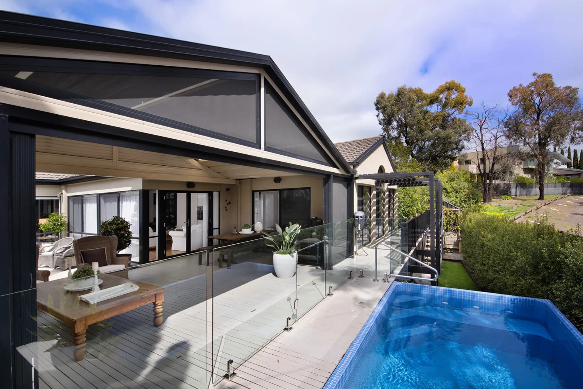 2 Knox  Court, Kennington, VIC, Kennington - Thumbnail 2
