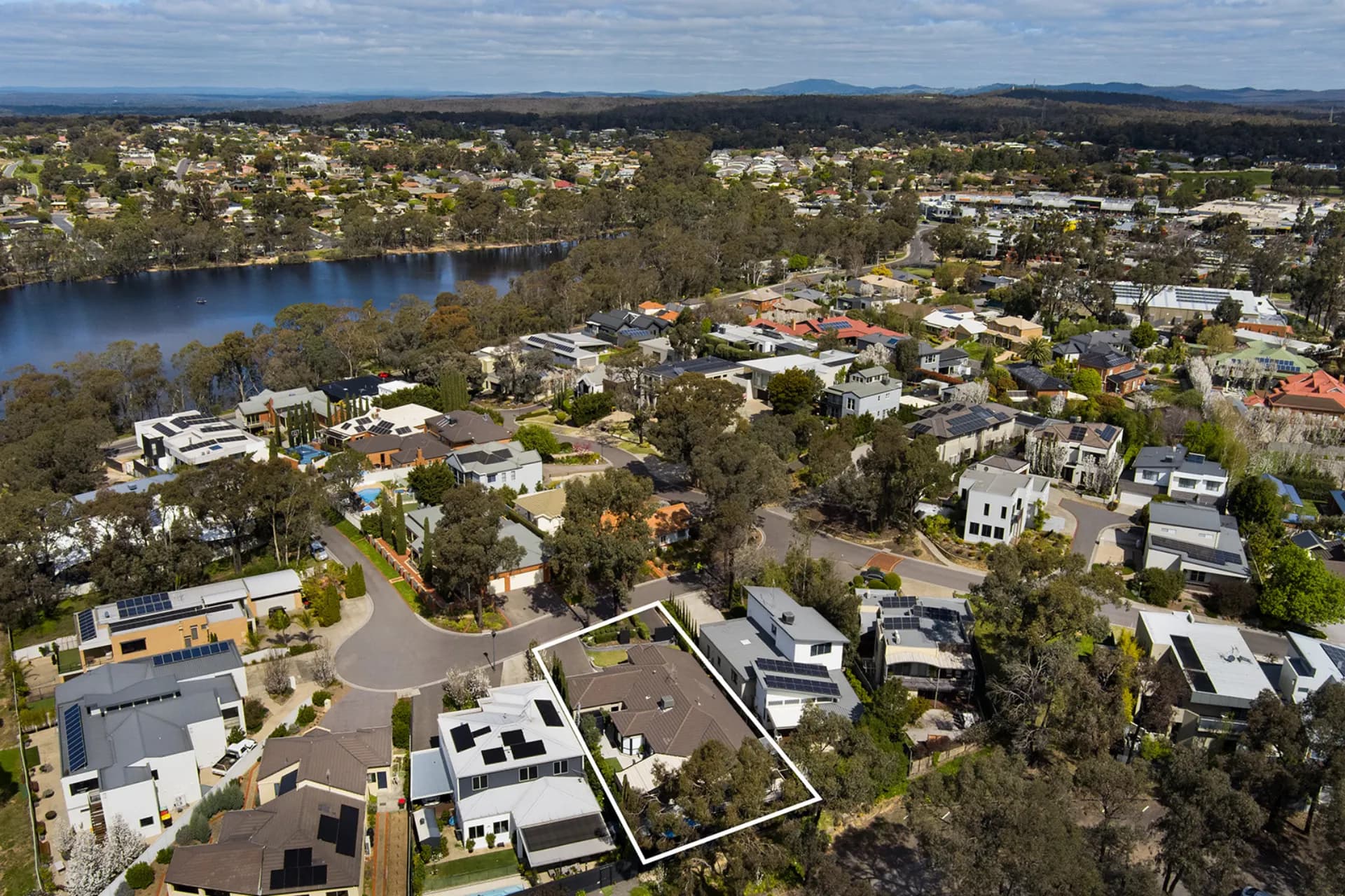 2 Knox  Court, Kennington, VIC, Kennington - Thumbnail 4