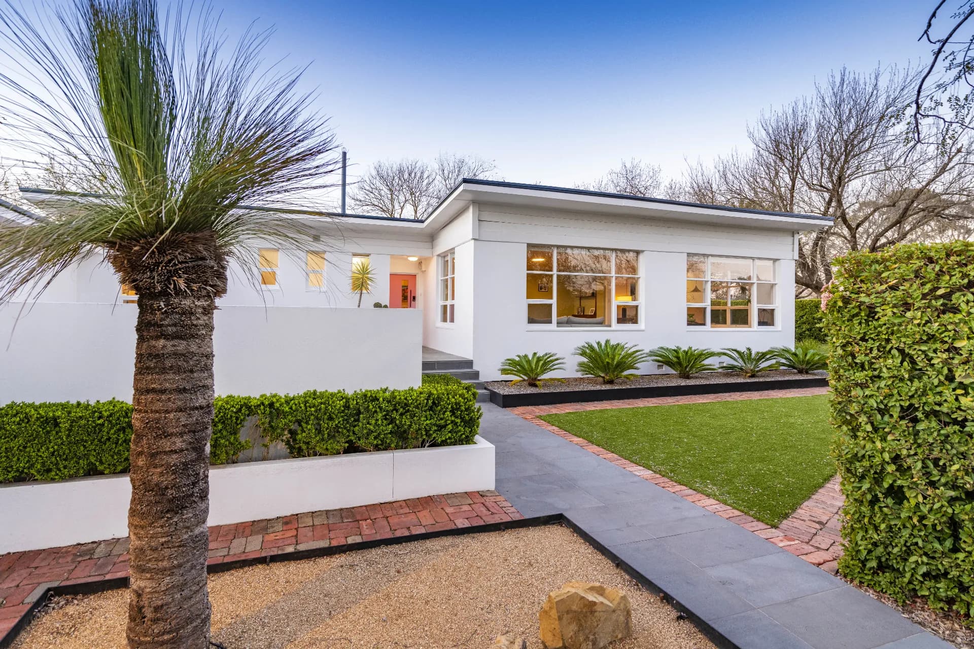 21 Newdegate Street, Deakin - Thumbnail 3