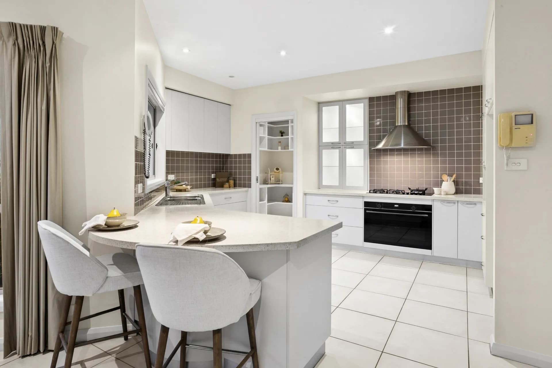 8 Toolagal Place, Jerrabomberra, NSW, Jerrabomberra - Thumbnail 5