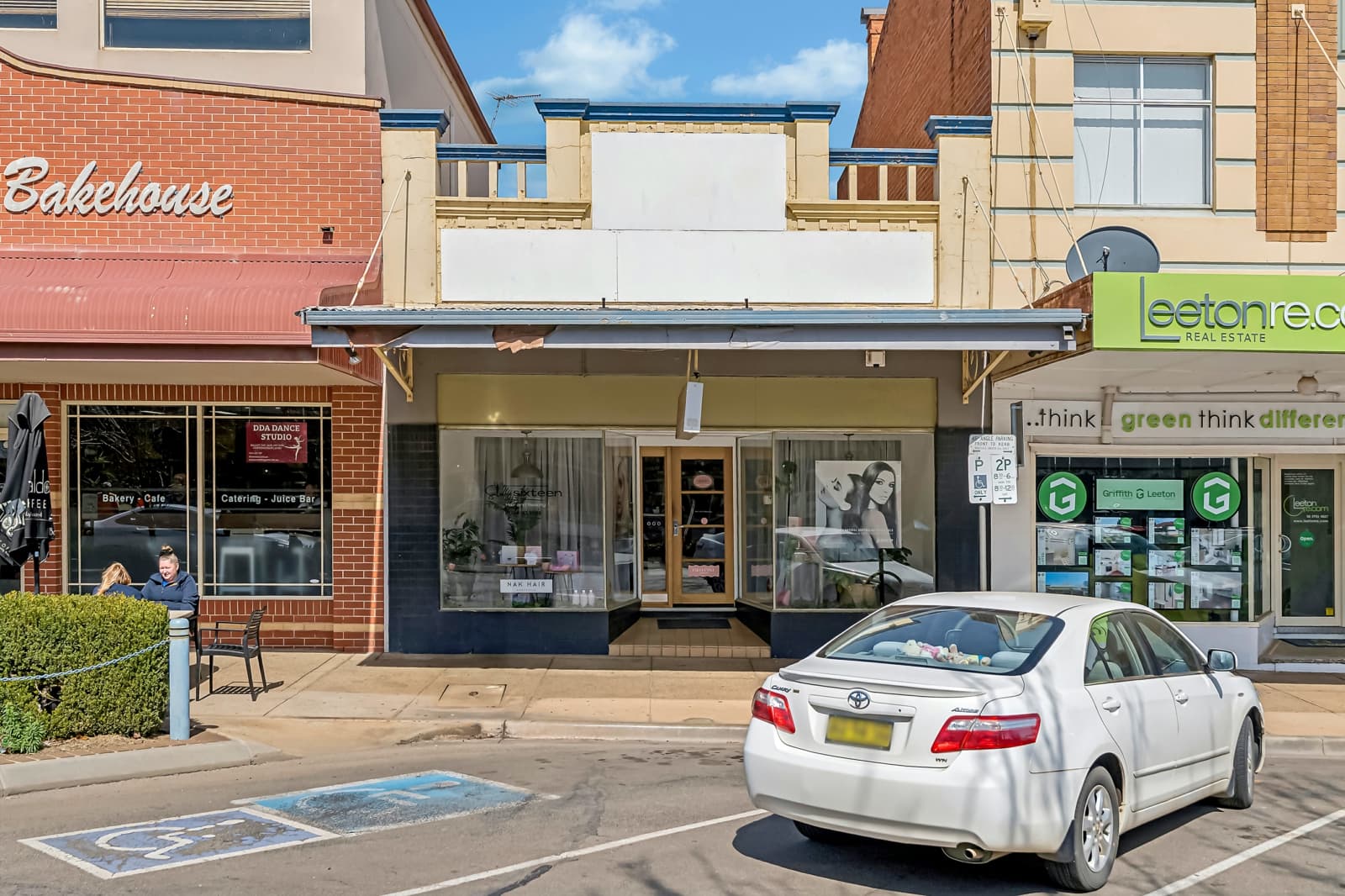 54 Pine Avenue,Leeton, Leeton - Thumbnail 3