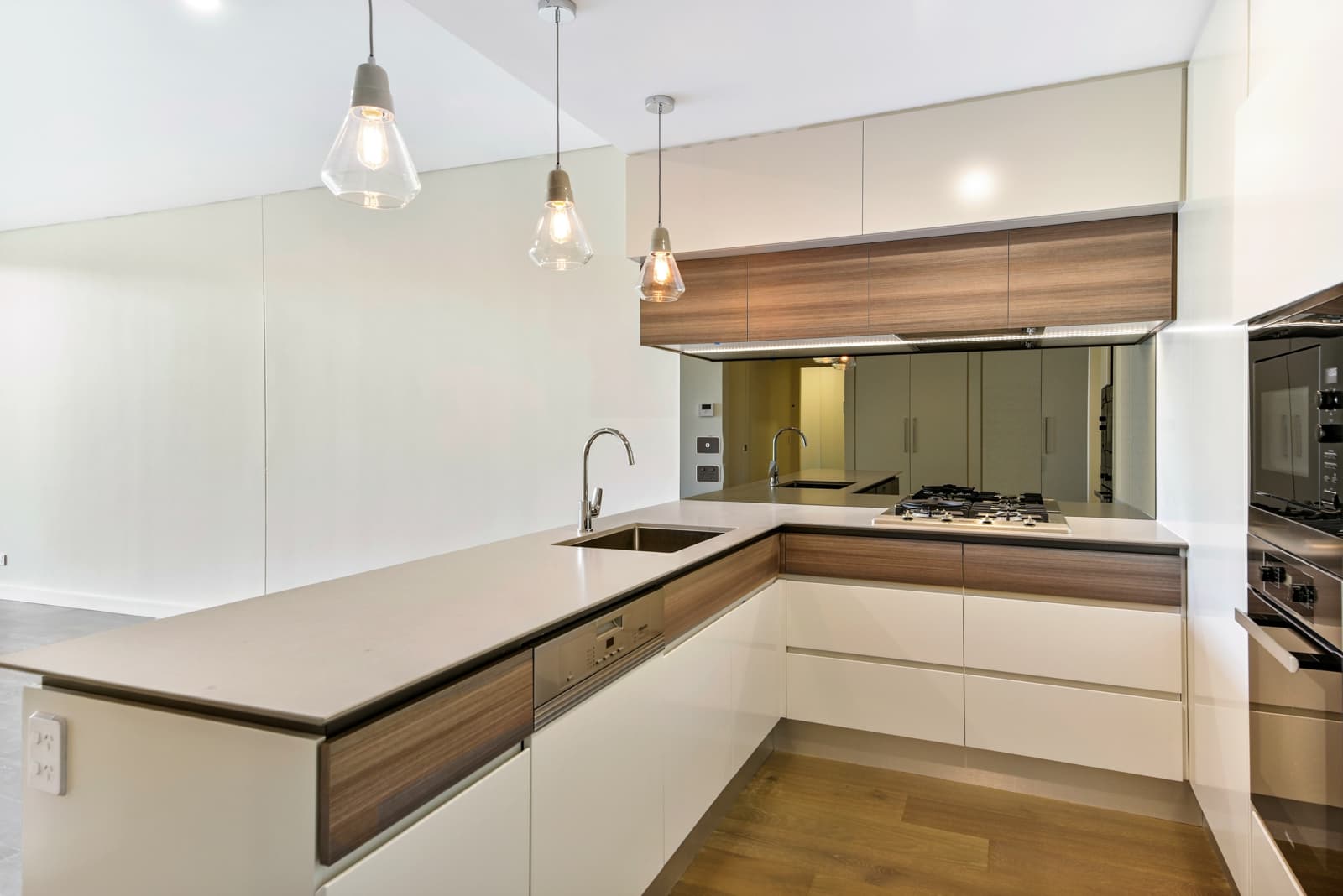 501/20 Kendall Street,Gosford, Gosford - Thumbnail 7