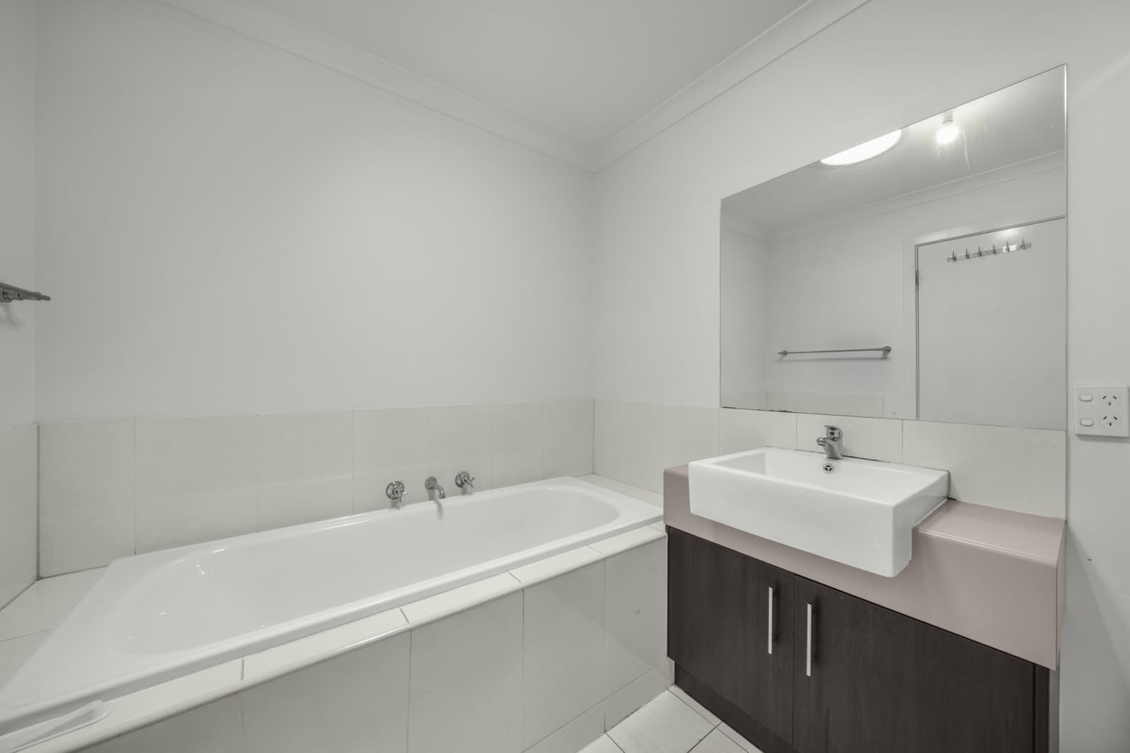 3B Maryann Way,Tarneit, Tarneit - Thumbnail 4