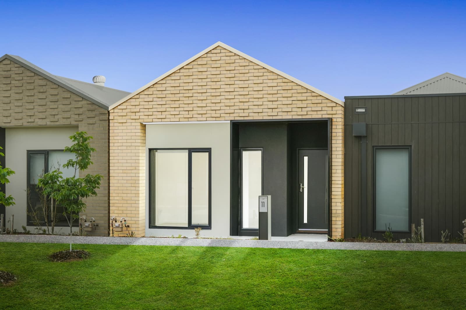 11 Corinth Street,Manor Lakes, Manor Lakes - Image 1