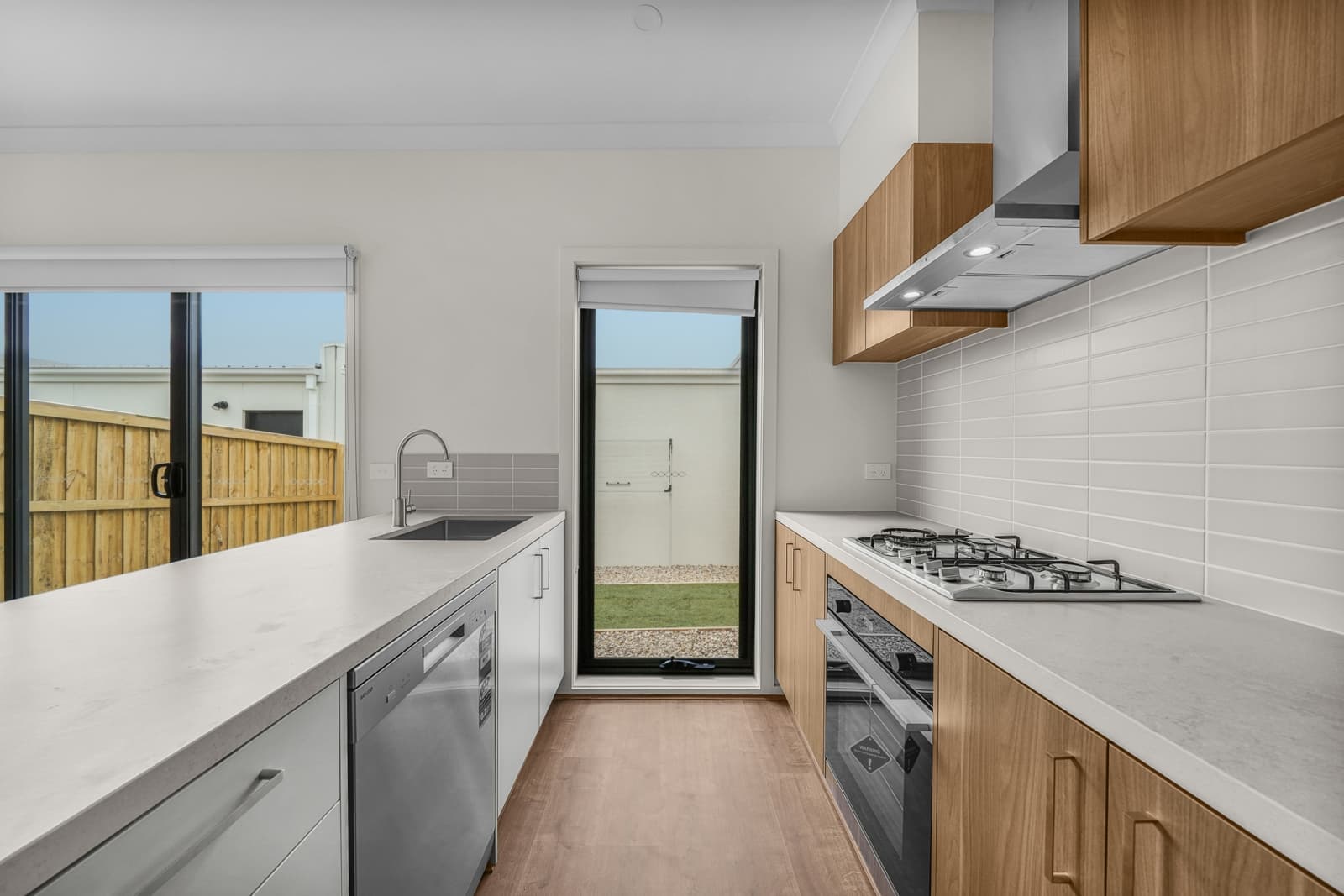 11 Corinth Street,Manor Lakes, Manor Lakes - Thumbnail 7