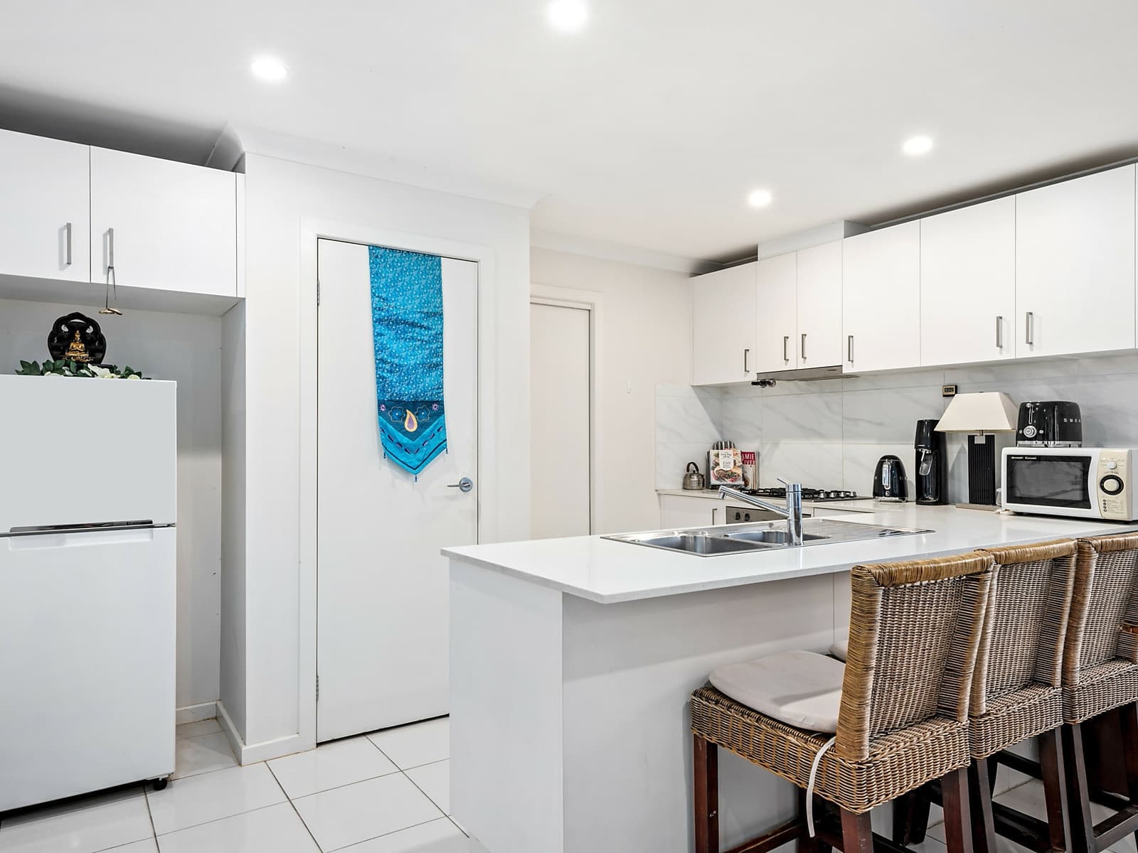 24 Brookfields Mews,Lavington, Lavington - Thumbnail 3