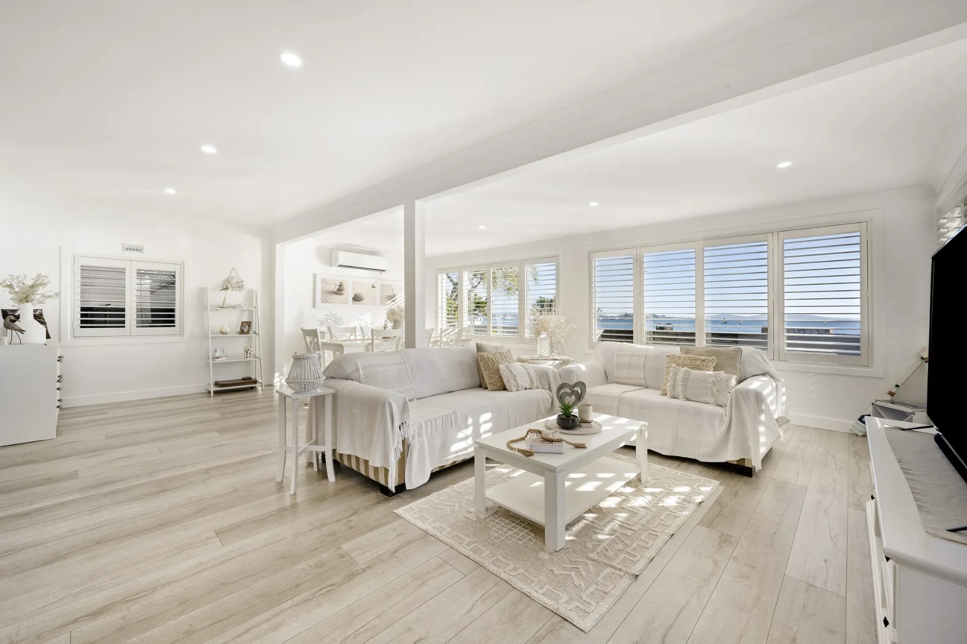 2 Brooks Parade, Belmont, NSW, Belmont - Thumbnail 5
