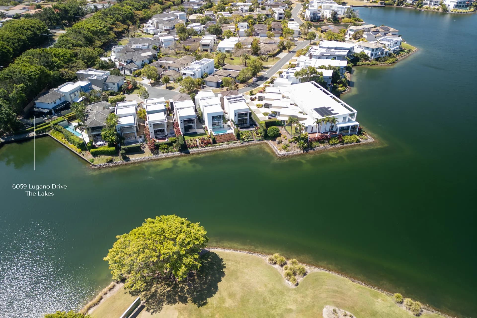 6059 Lugano Drive, Hope Island., Hope Island - Image 1