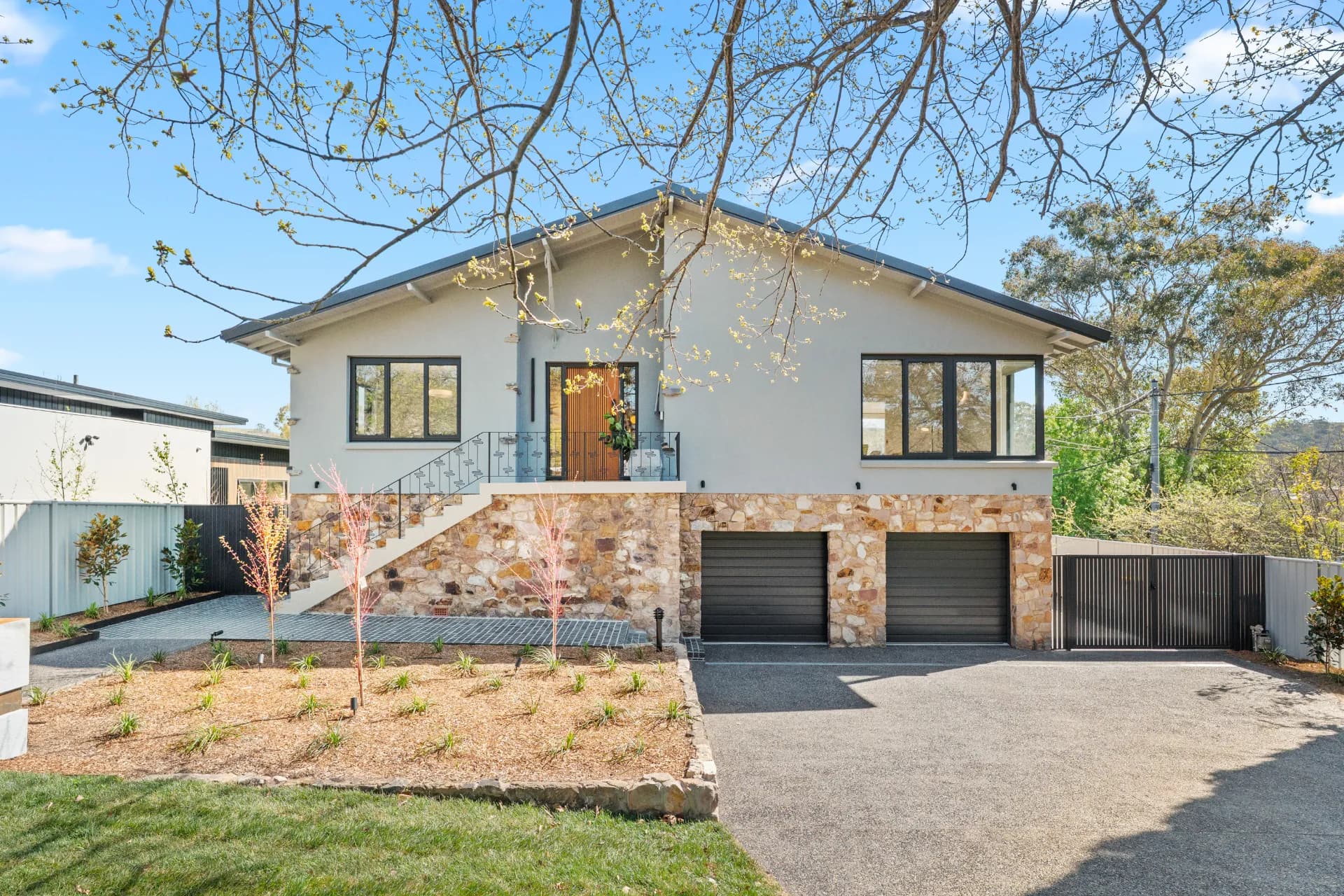 72 Jansz Crescent, Griffith., Griffith - Thumbnail 2