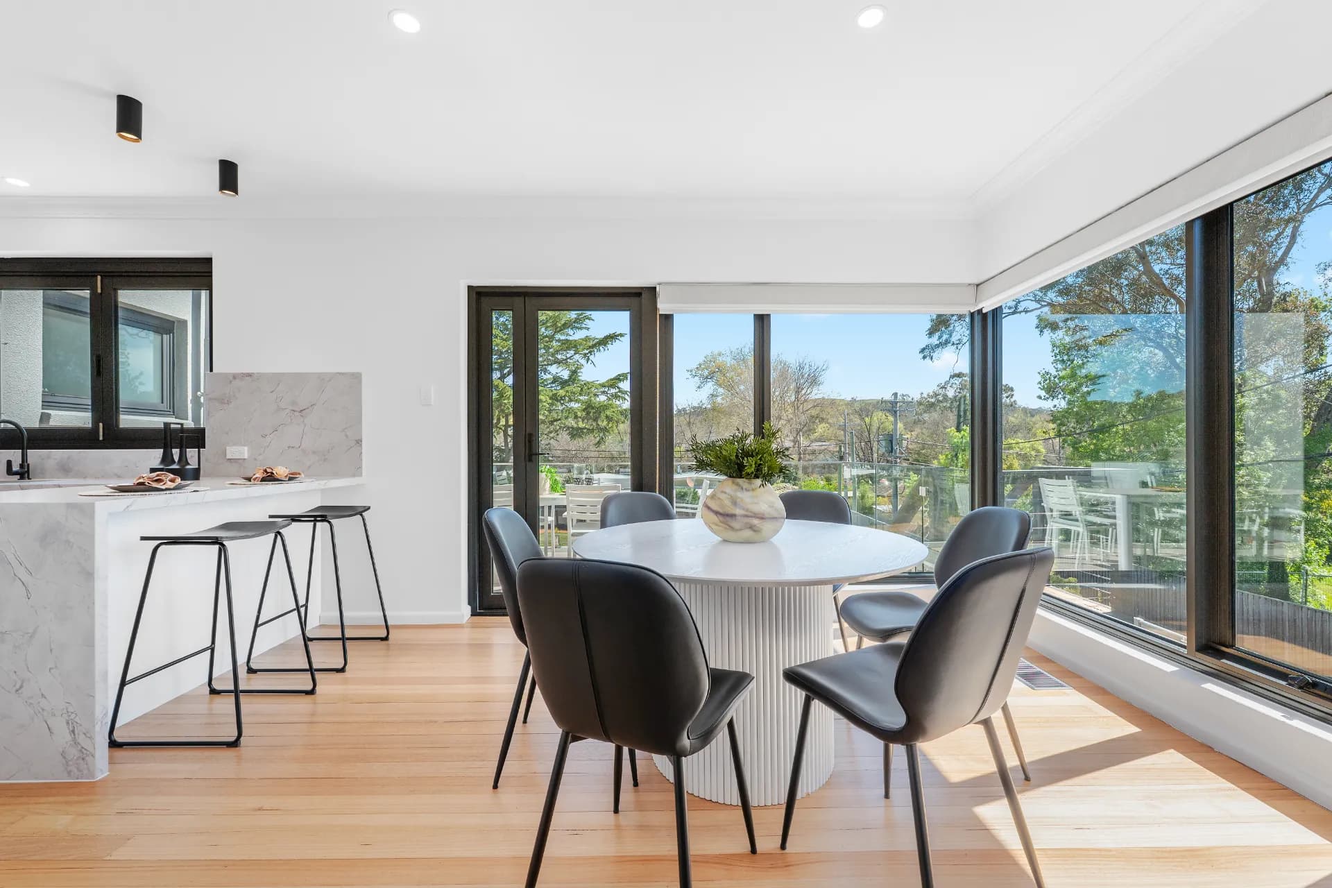72 Jansz Crescent, Griffith., Griffith - Thumbnail 7