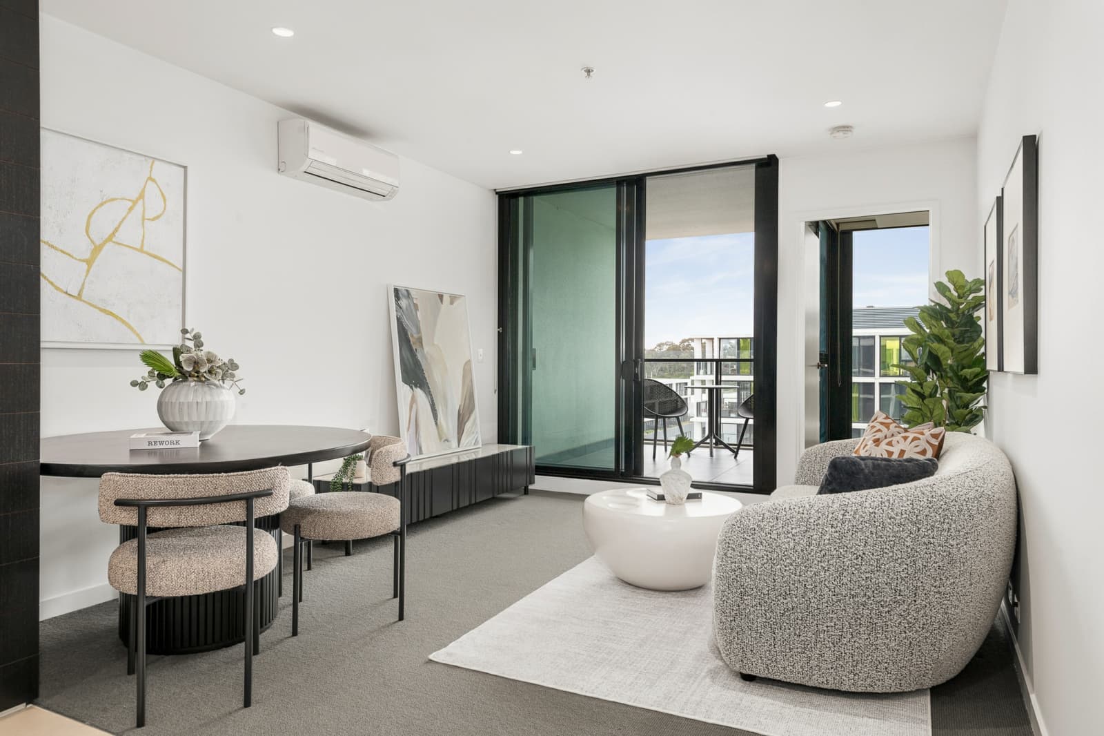 802A/609 Victoria Street,Abbotsford, Abbotsford - Thumbnail 2