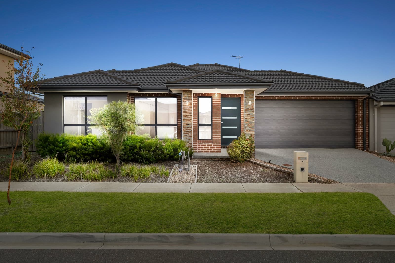 5 Papas View, Wyndham Vale - Image 1