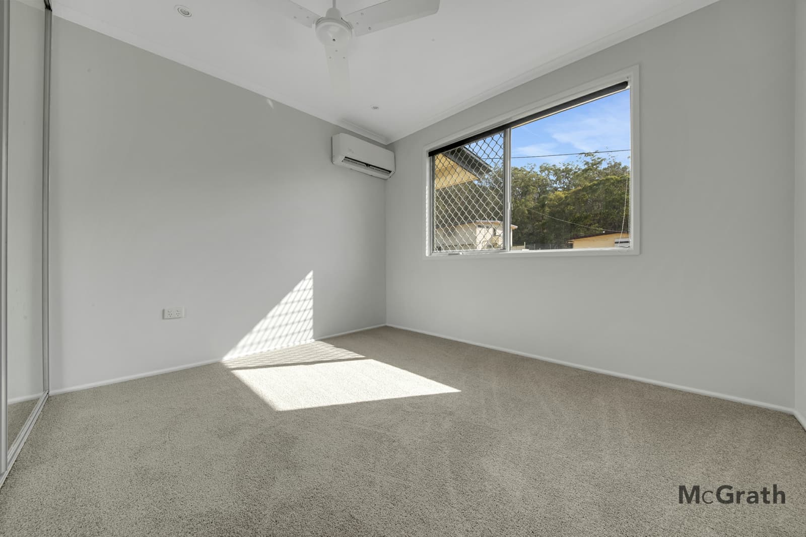 6 Emerson Court,South Gladstone, South Gladstone - Thumbnail 8