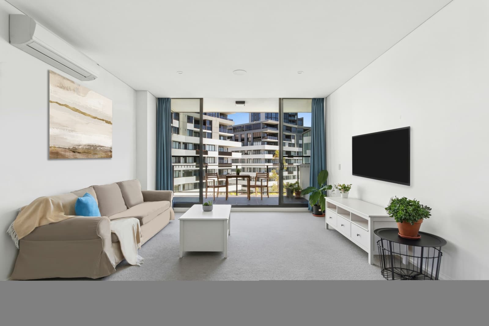 10001/16 Amalfi Drive,Wentworth Point, Wentworth Point - Thumbnail 2