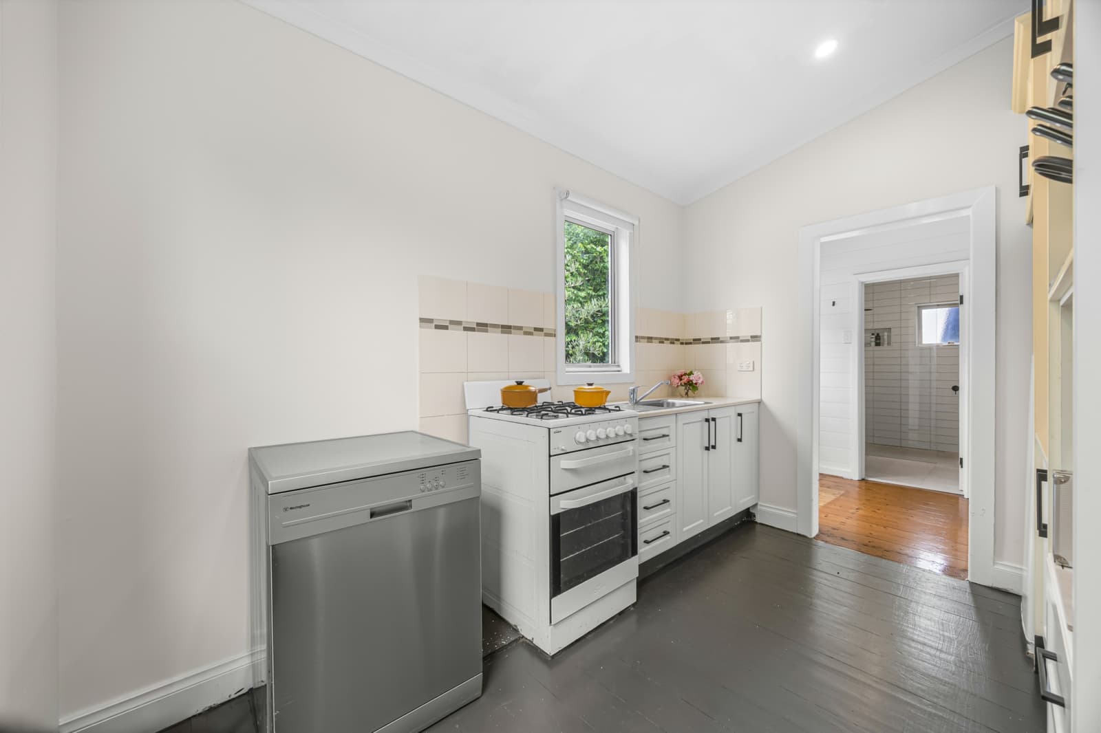 714 Laurie Street,Mount Pleasant, Mount Pleasant - Thumbnail 8