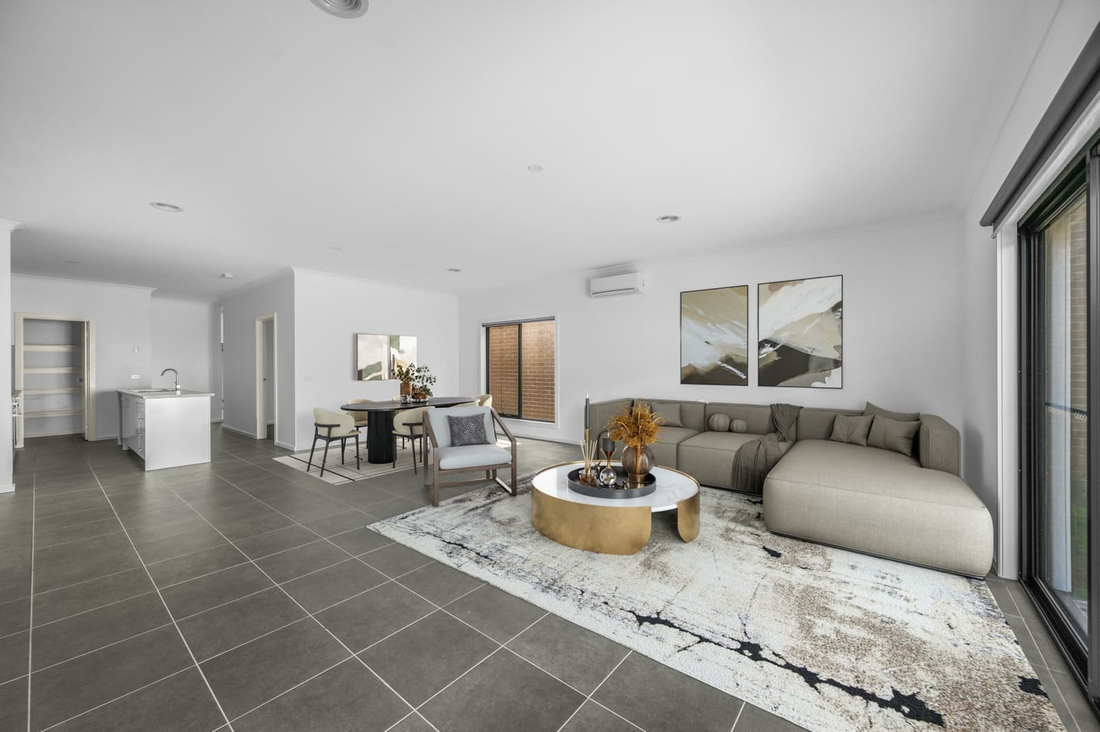 52 Cranberry Crescent,Manor Lakes, Manor Lakes - Thumbnail 2