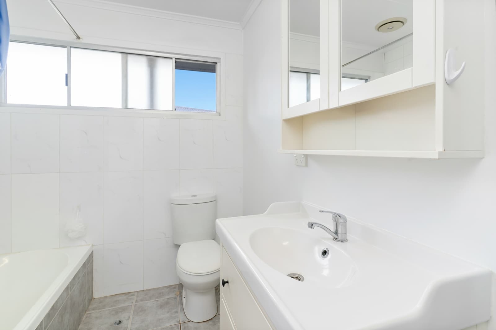 12 Harrup Street,West Rockhampton, West Rockhampton - Thumbnail 5