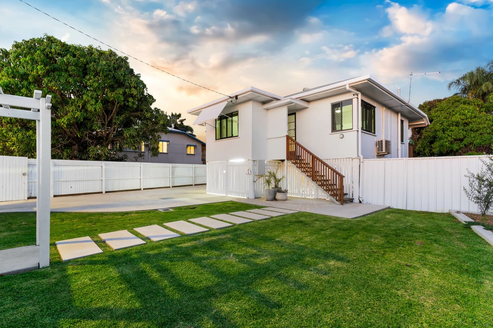 73 Hamilton Avenue,Wandal, Wandal - Image 1
