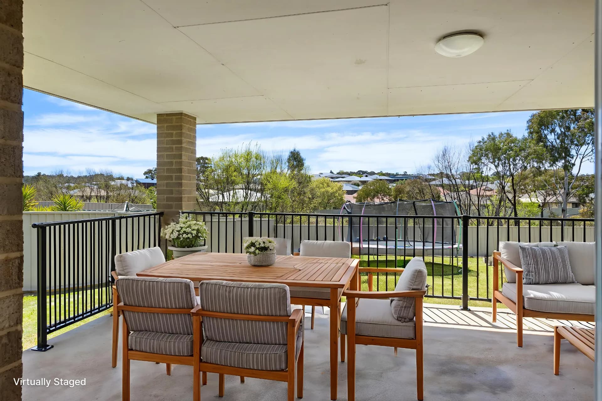 18 Robinson Court, Orange., Orange - Thumbnail 5