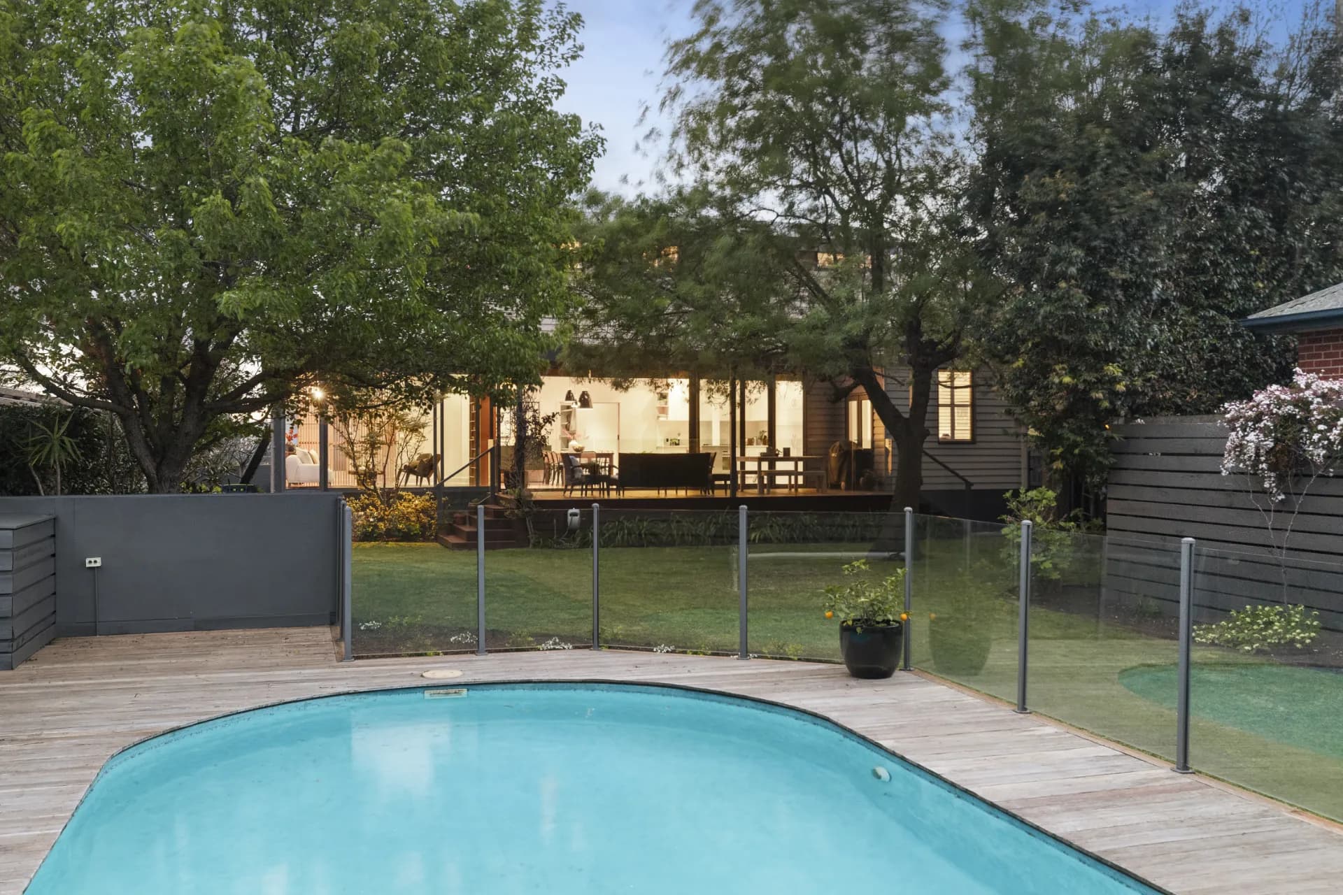 27 Fernhill Road, Sandringham., Sandringham - Thumbnail 5