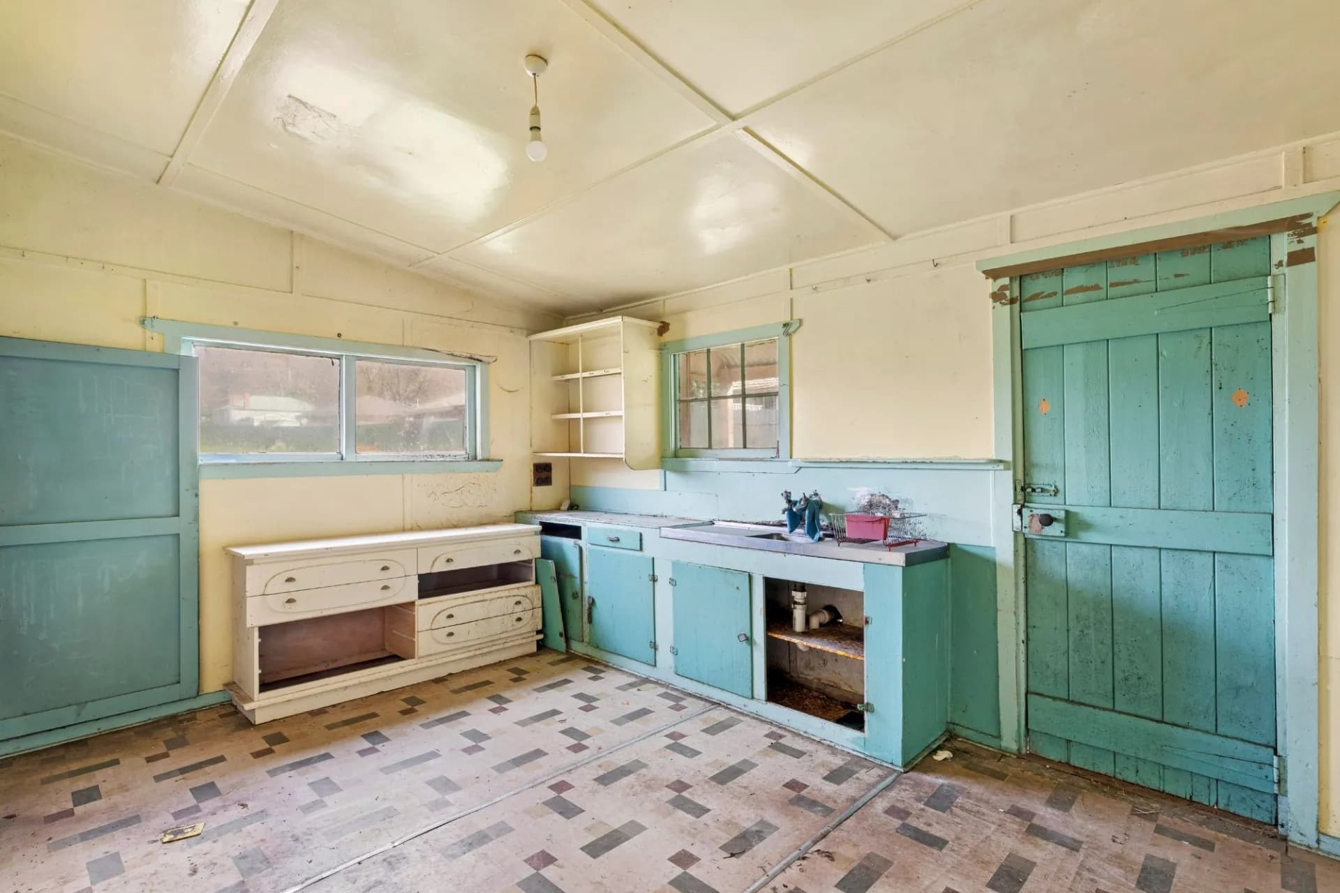 11 Chaplain Street, Daylesford, VIC, Daylesford - Thumbnail 3