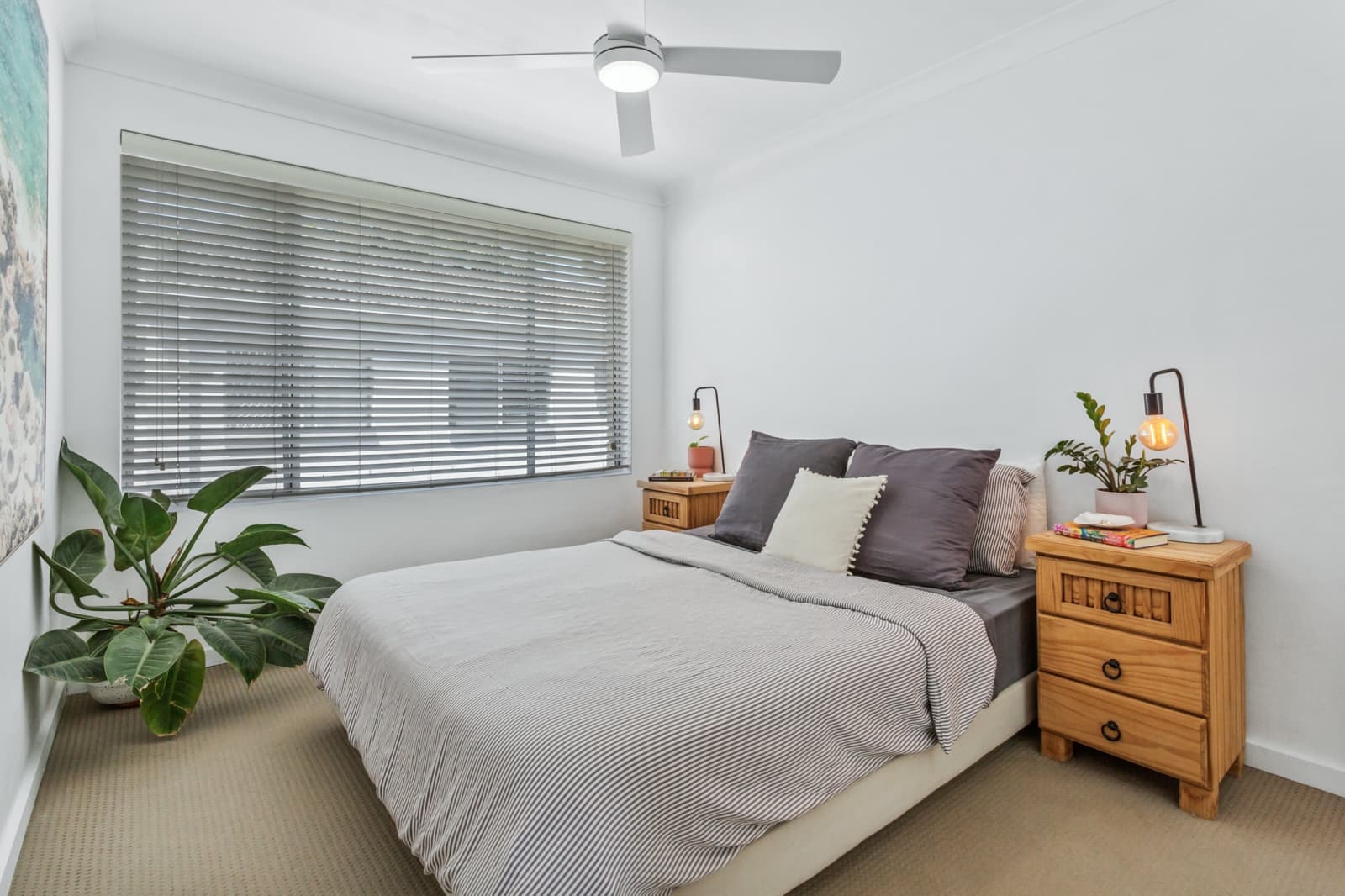 9/4 Phillip Street,Labrador, Labrador - Thumbnail 6
