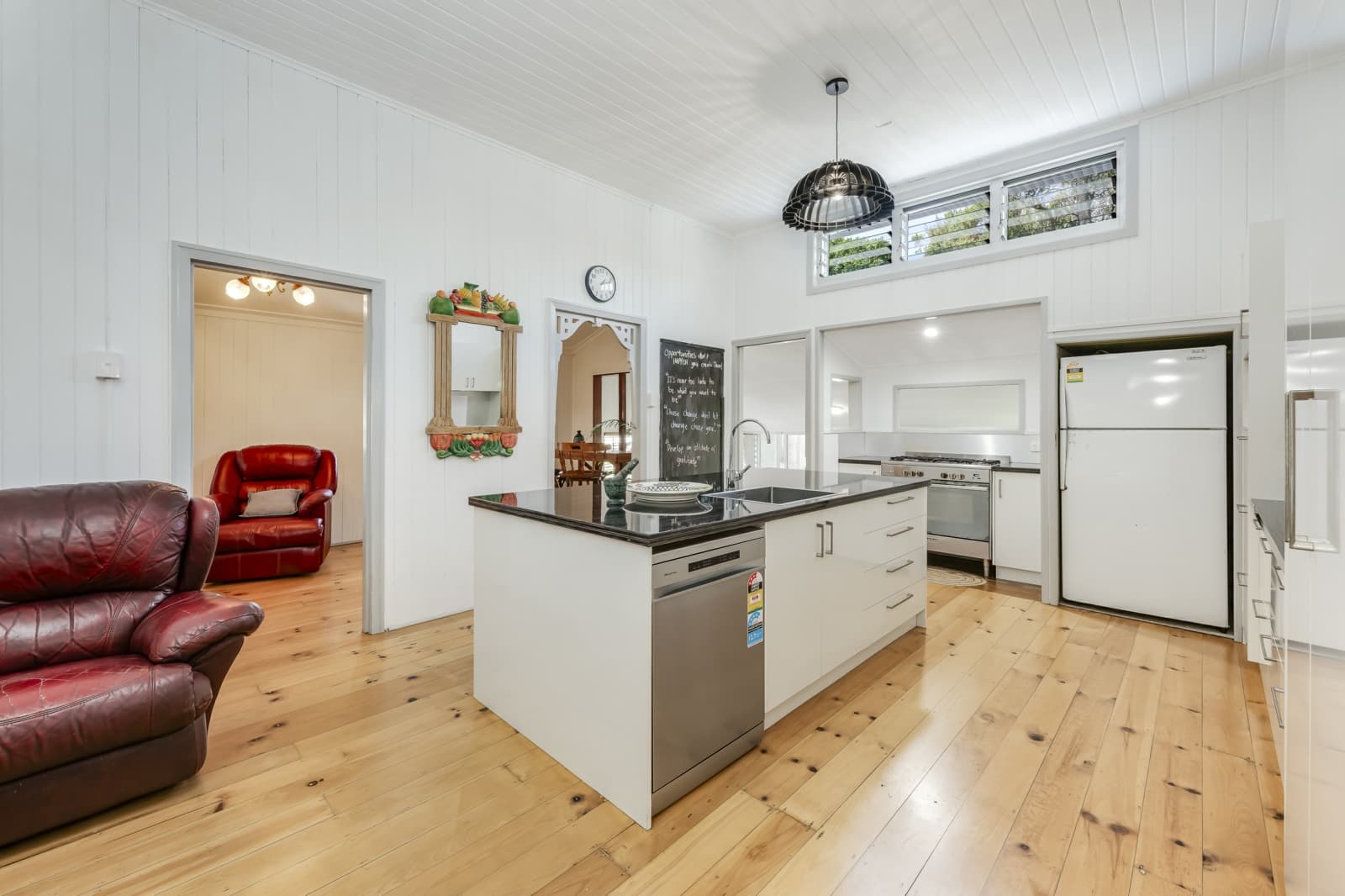 38 Pitt Street,Walkervale, Walkervale - Thumbnail 4