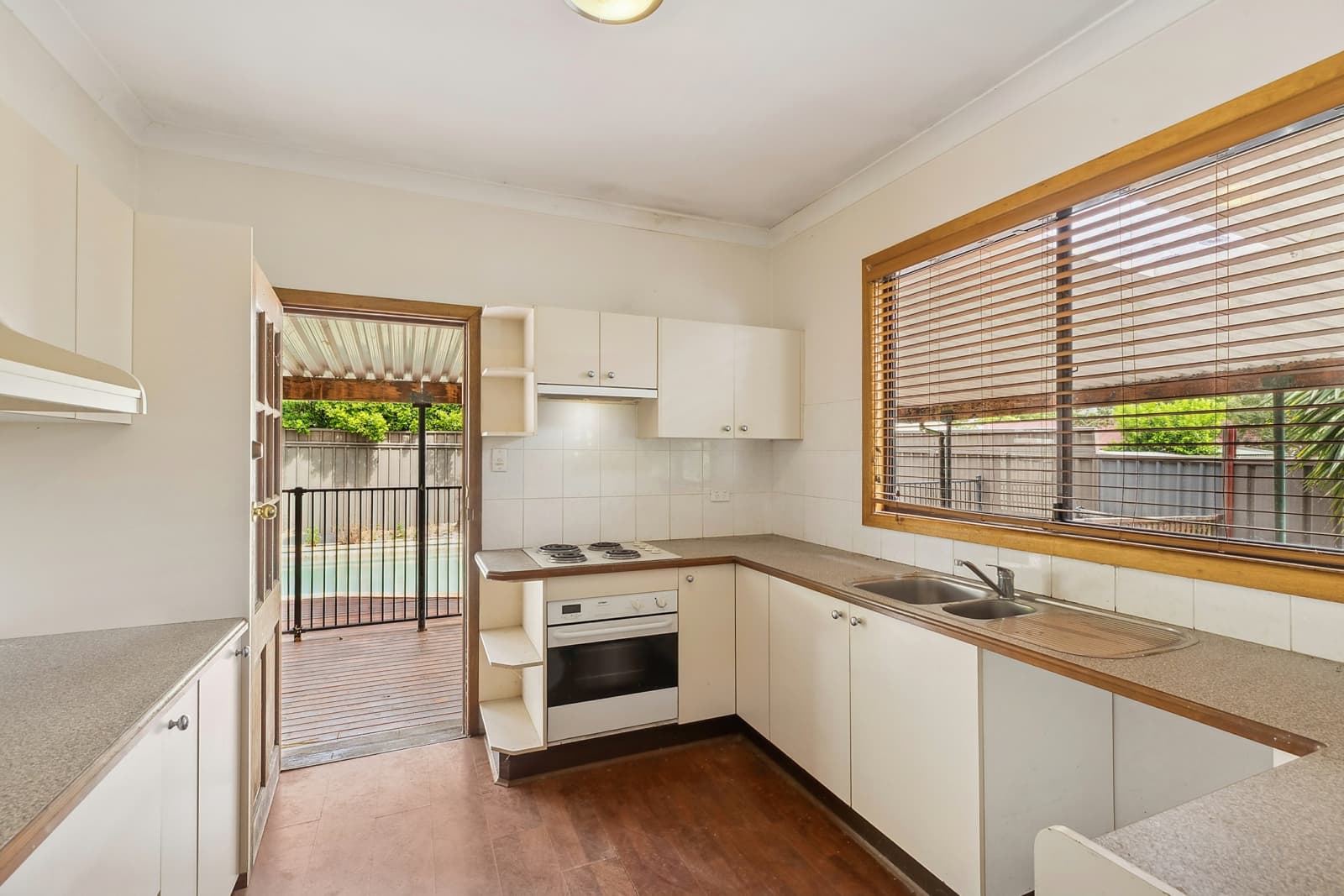 970 Pacific Highway,Lisarow, Lisarow - Thumbnail 4