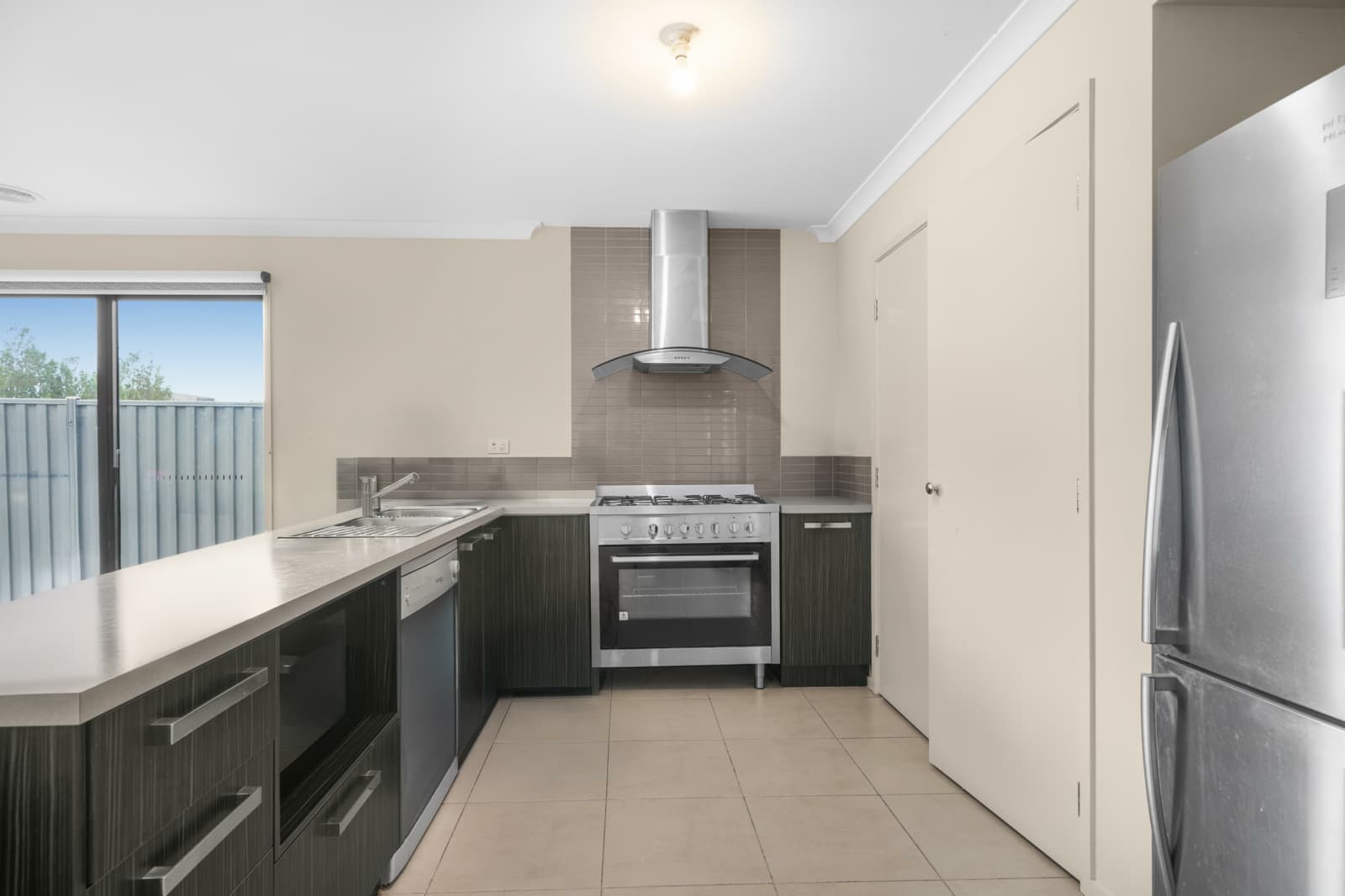 123 Kinglake Drive,Manor Lakes, Manor Lakes - Thumbnail 4