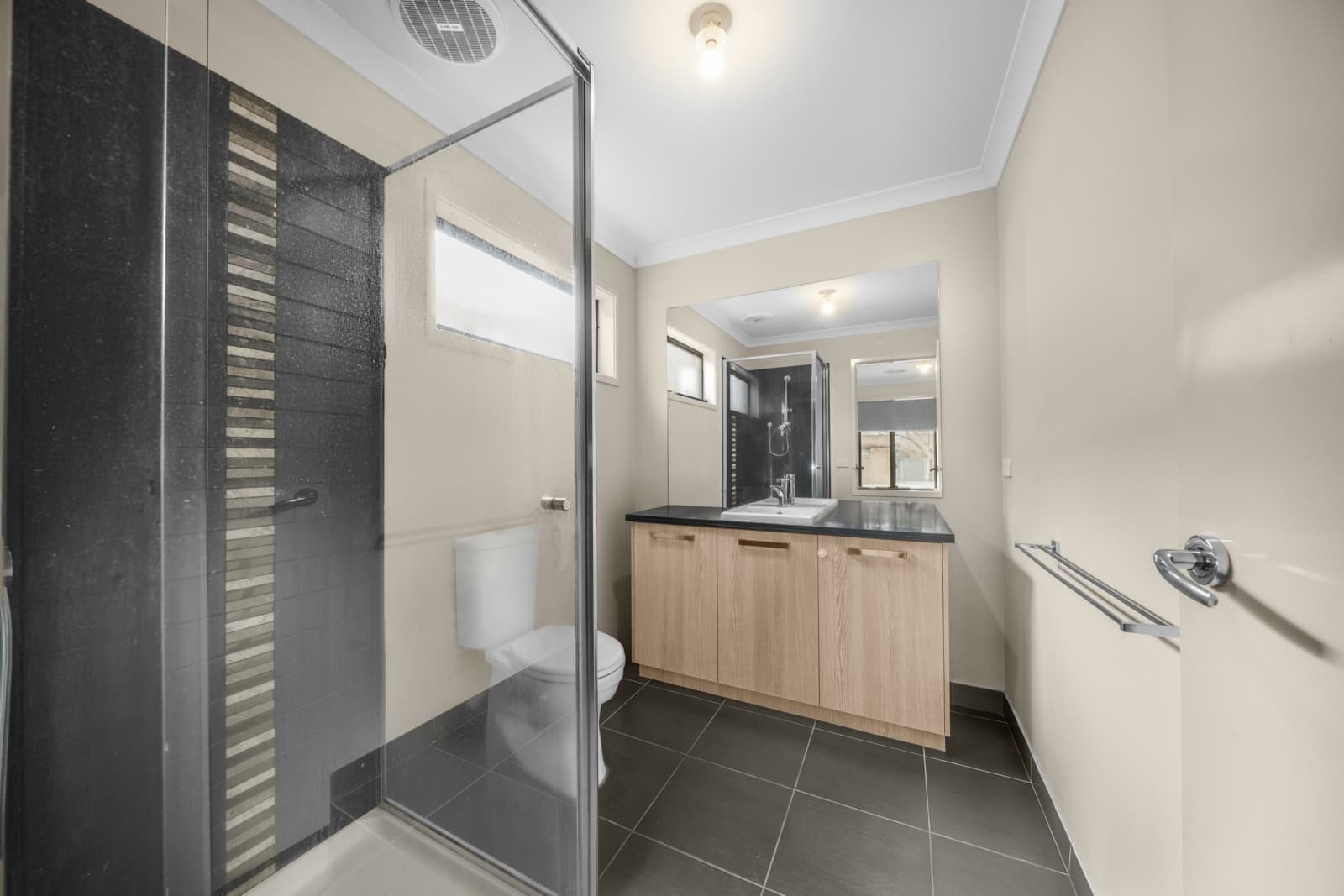 123 Kinglake Drive,Manor Lakes, Manor Lakes - Thumbnail 8