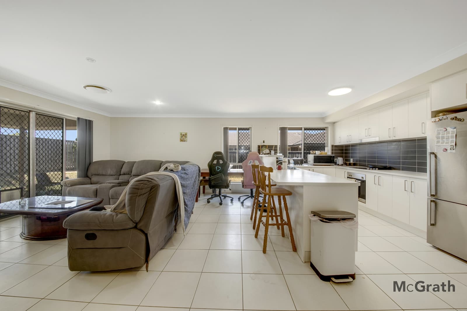 17 Bendee Street,Glen Eden, Glen Eden - Thumbnail 2