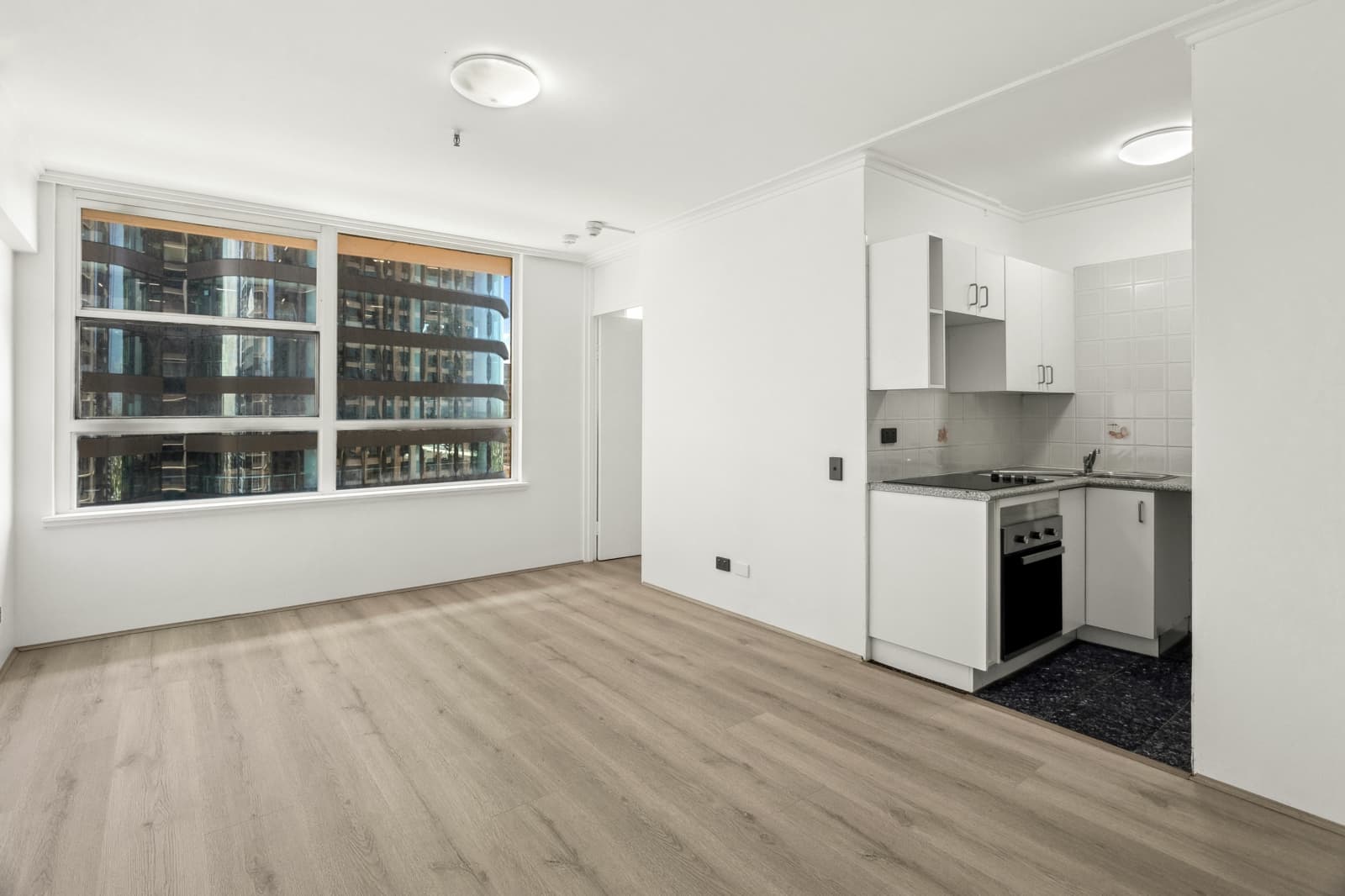 312/27 Park Street,Sydney, Sydney - Thumbnail 2