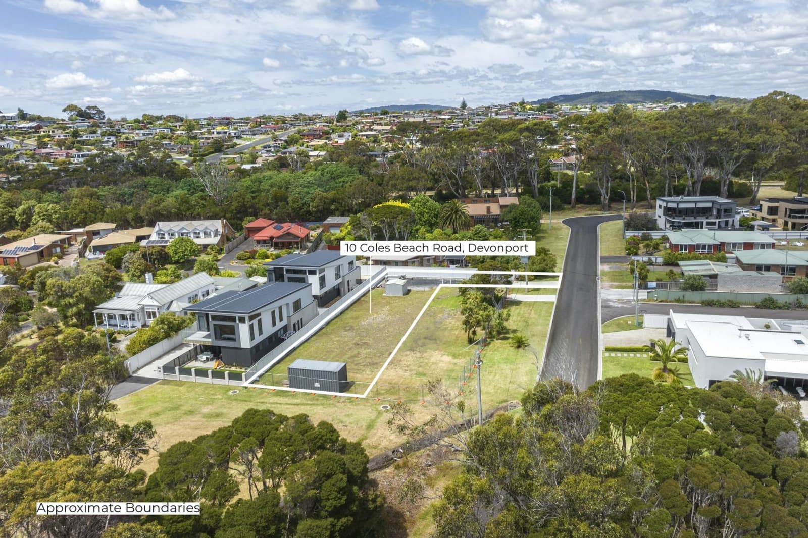 10 Coles Beach Road,Devonport, Devonport - Thumbnail 3