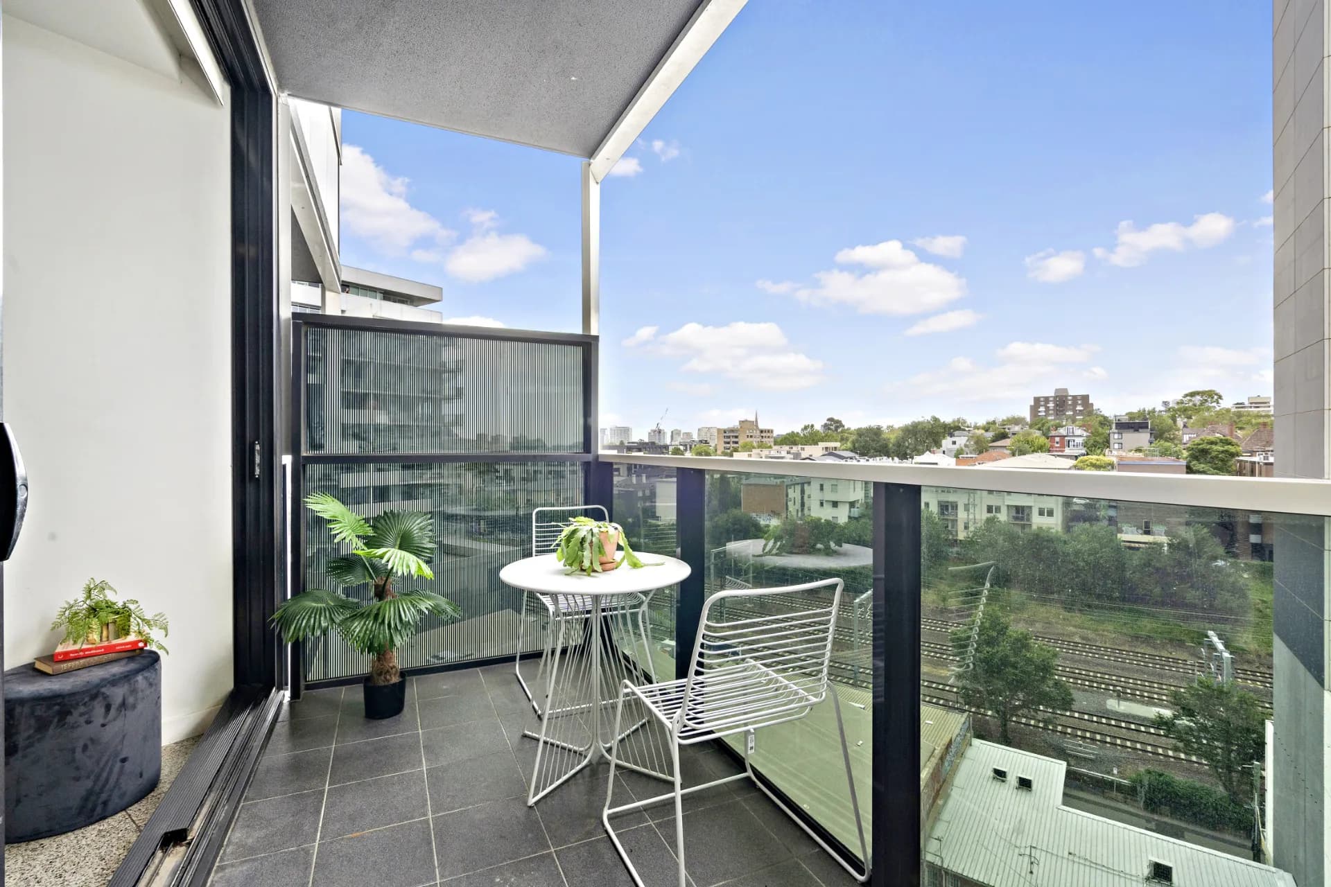 904/45 Claremont Street, South Yarra., South Yarra - Thumbnail 4