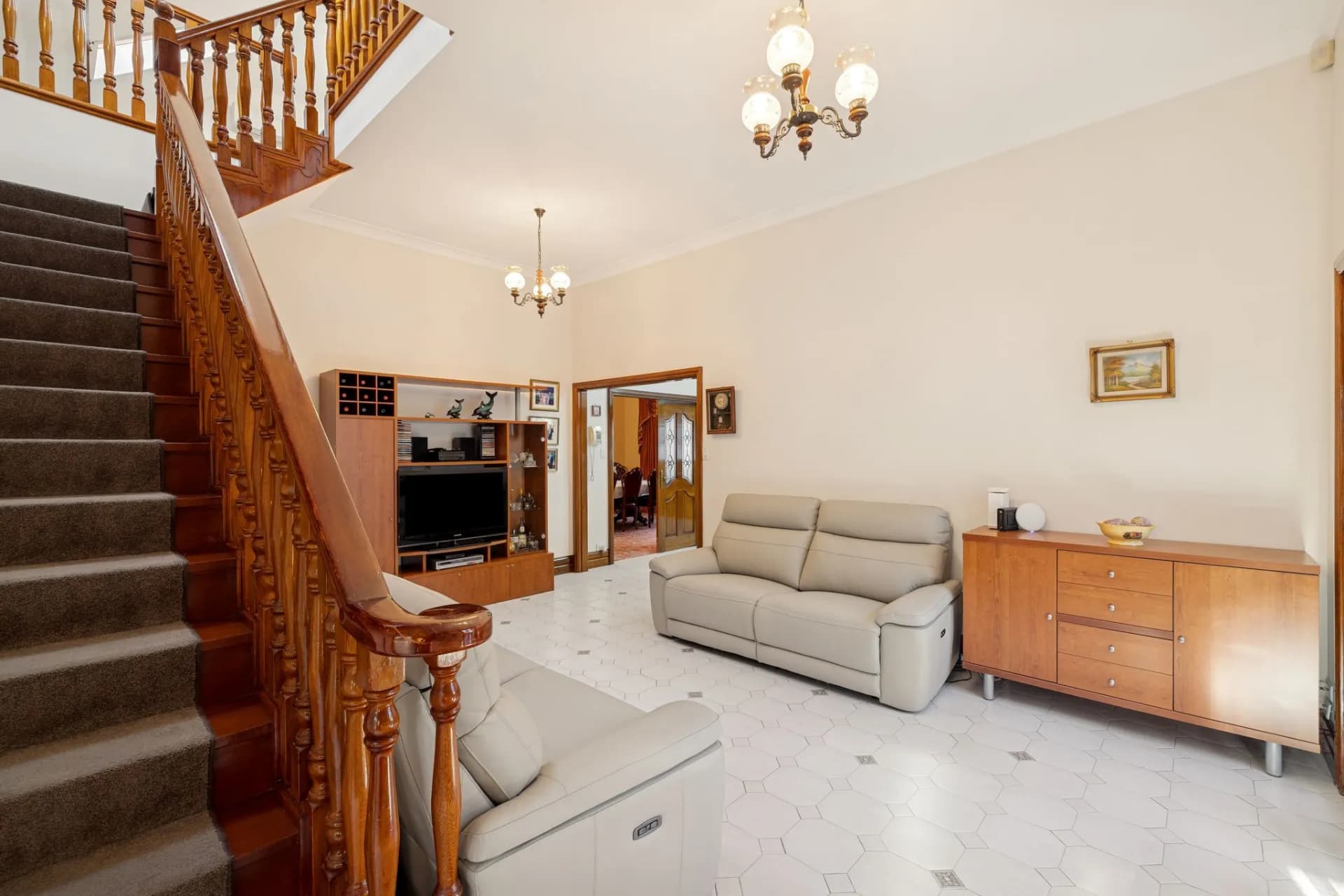 54 Nicholson Street, Burwood - Thumbnail 5