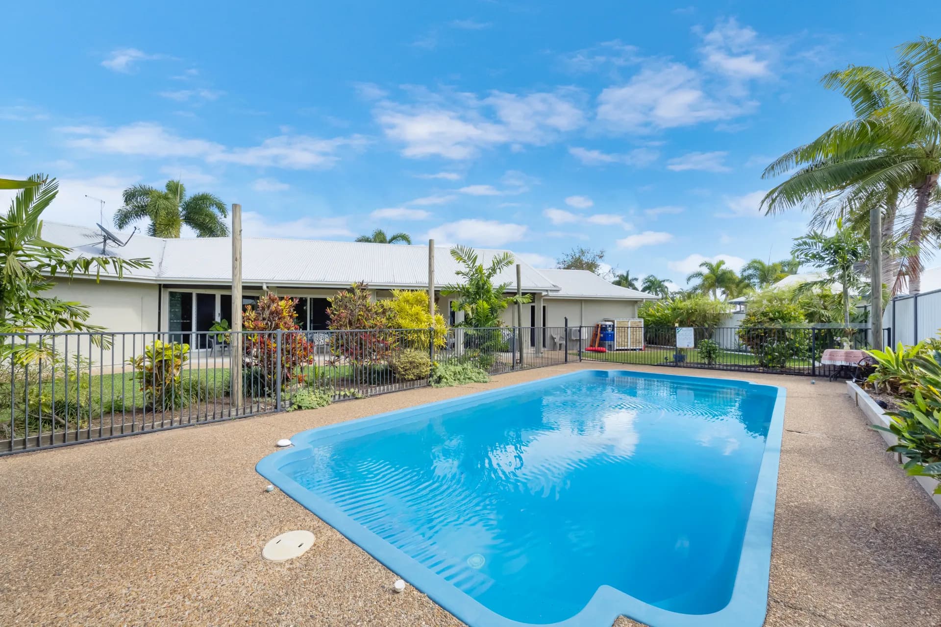 5 Hickory Court, Bushland Beach, QLD, Bushland Beach - Thumbnail 3