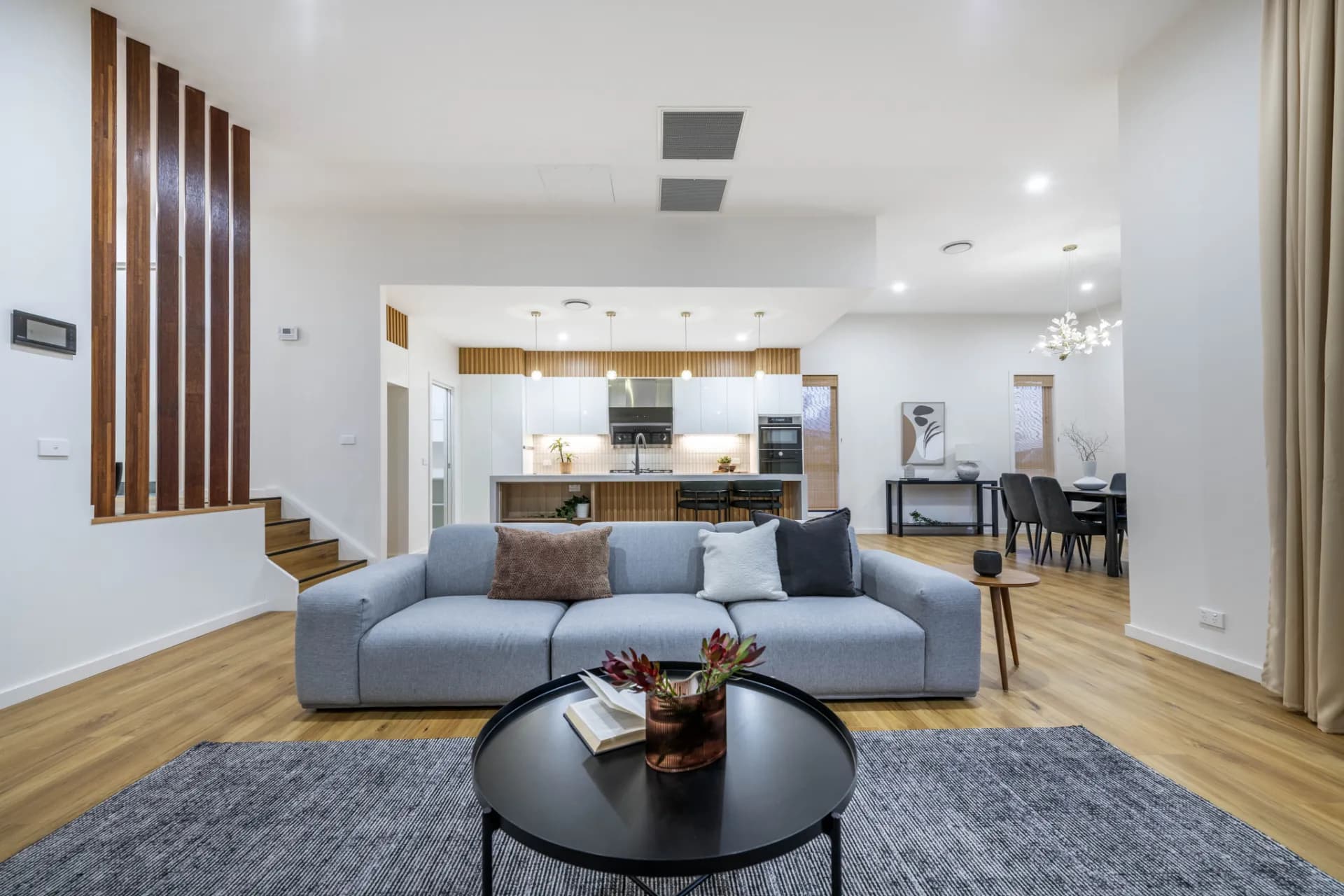 8 Dewhurst Terrace, Denman Prospect - Thumbnail 2