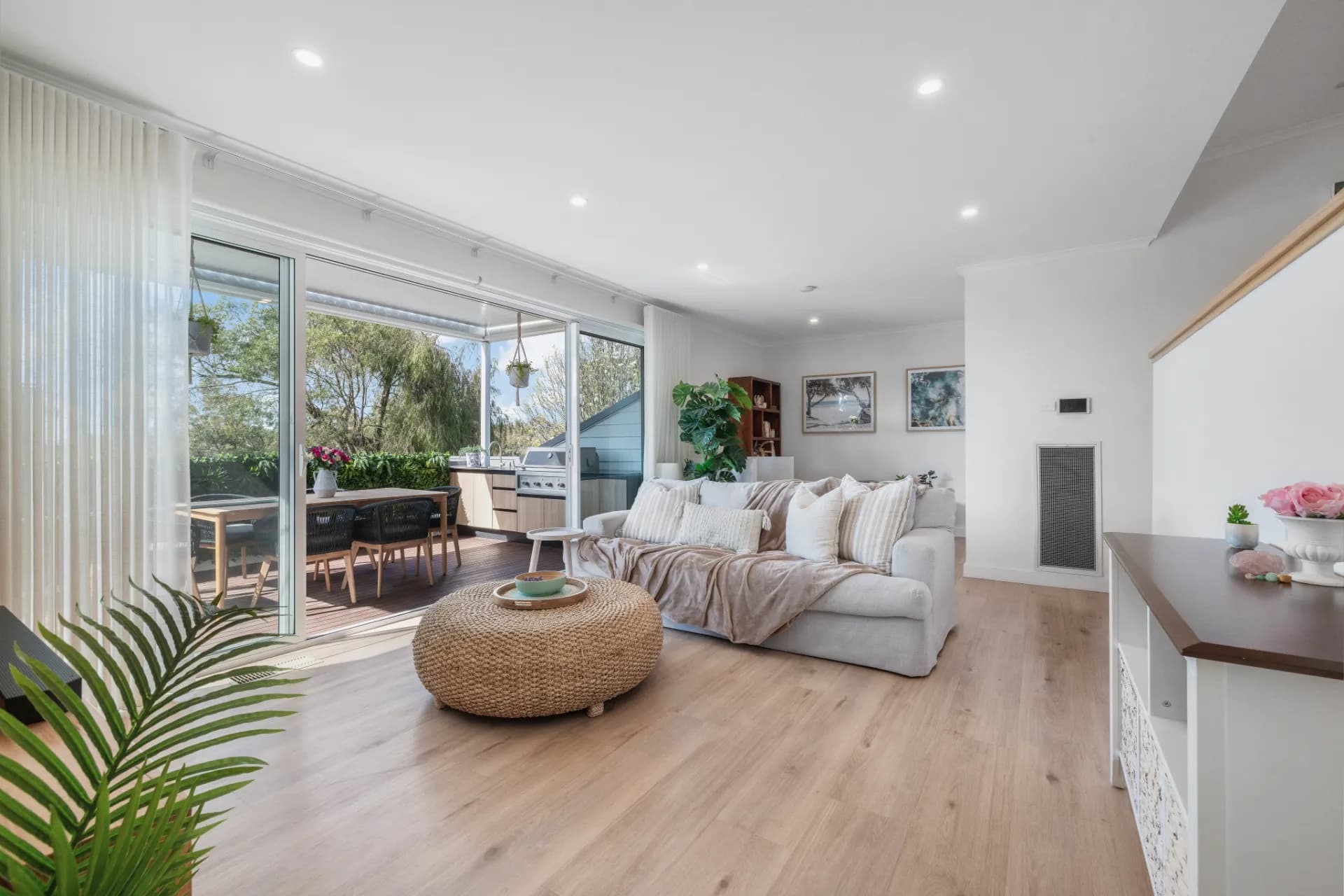 33 Sherwood Crescent, Mount Martha - Thumbnail 3