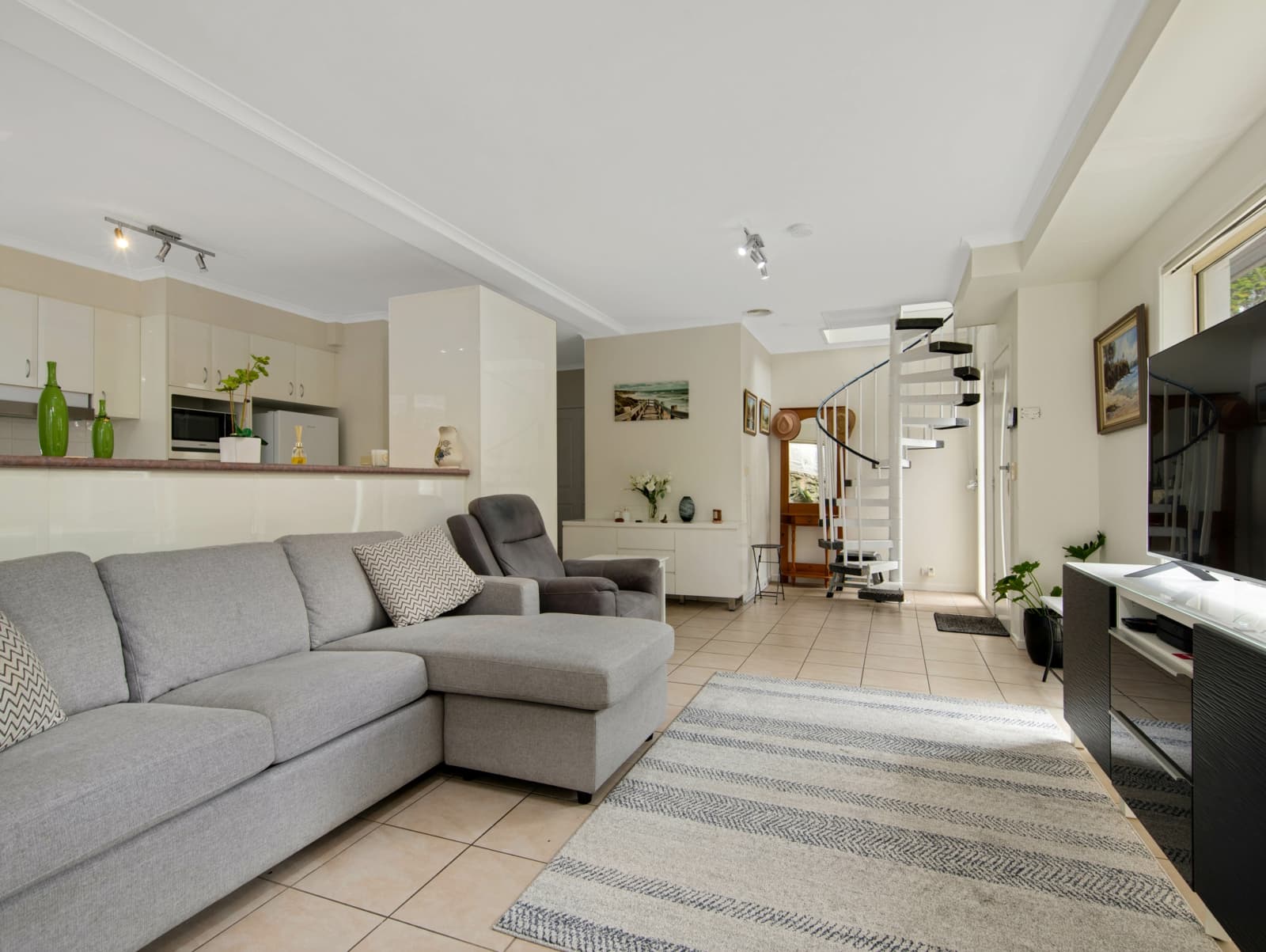 2/11 Wallarah Street,Surfside, Surfside - Thumbnail 8