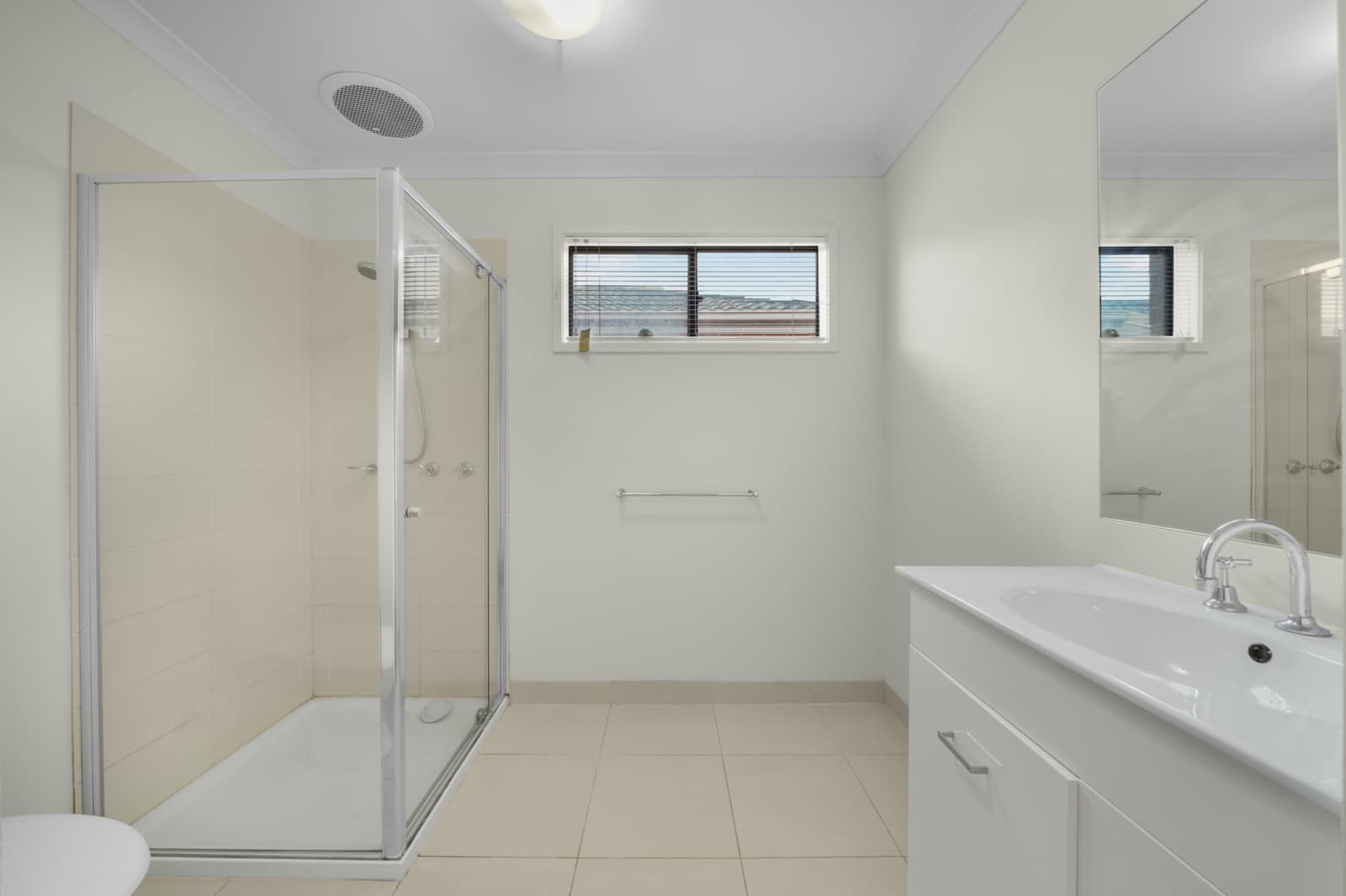 38 Smile Crescent,Wyndham Vale, Wyndham Vale - Thumbnail 3