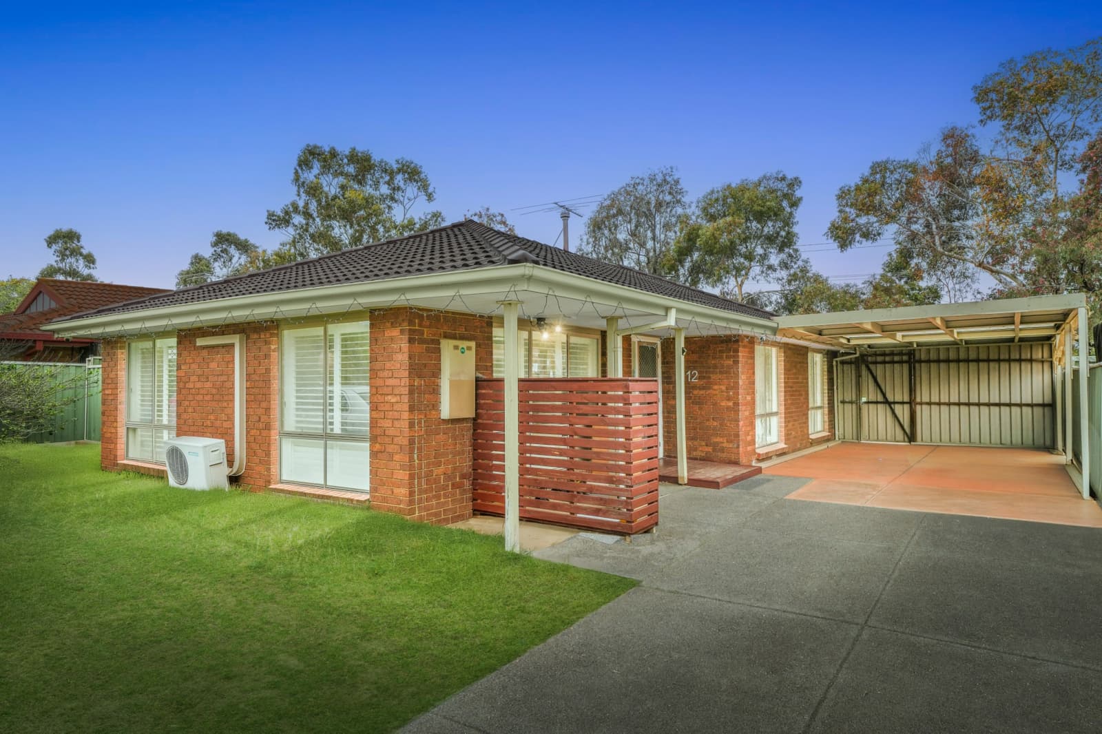 12 Trent Close,Werribee, Werribee - Image 1