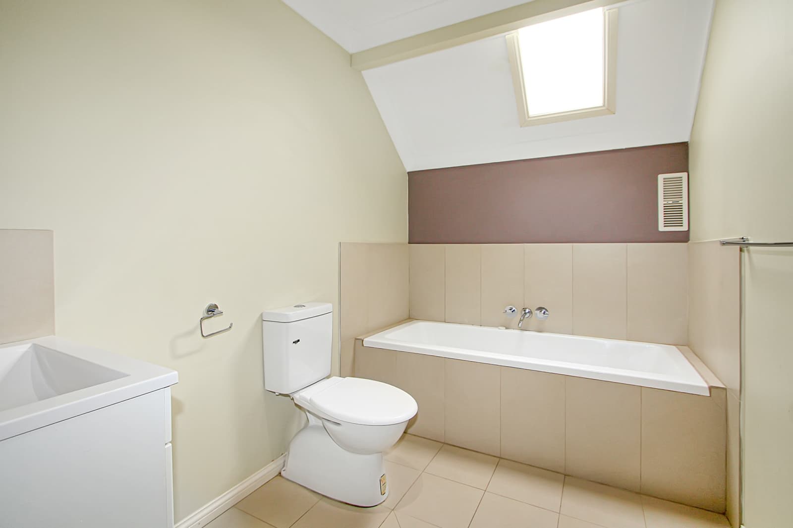 50 Hill Street,Cooma, Cooma - Thumbnail 5