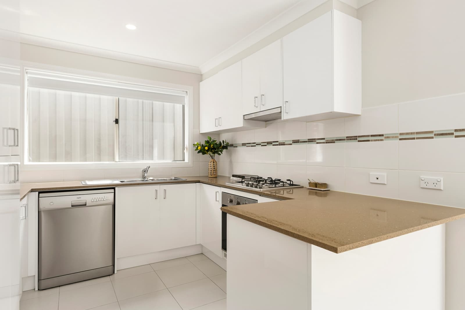2 Blackburn Mews,Langwarrin, Langwarrin - Thumbnail 3