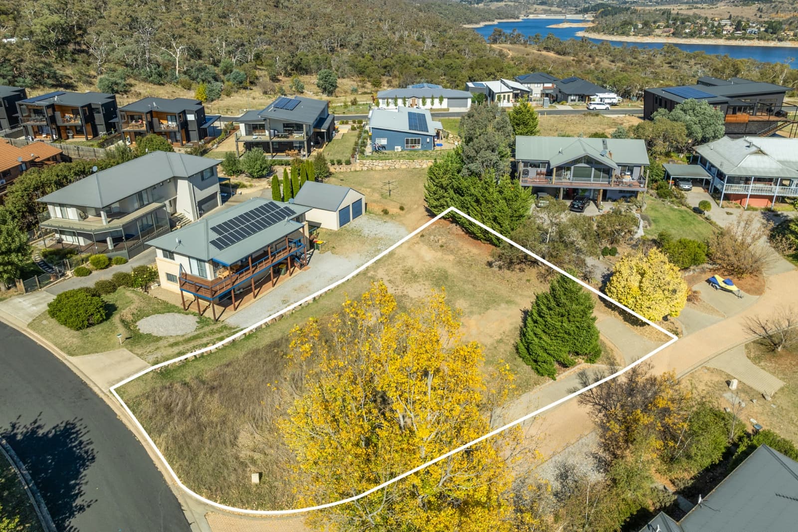 2 Yaralla Close, East Jindabyne - Image 1