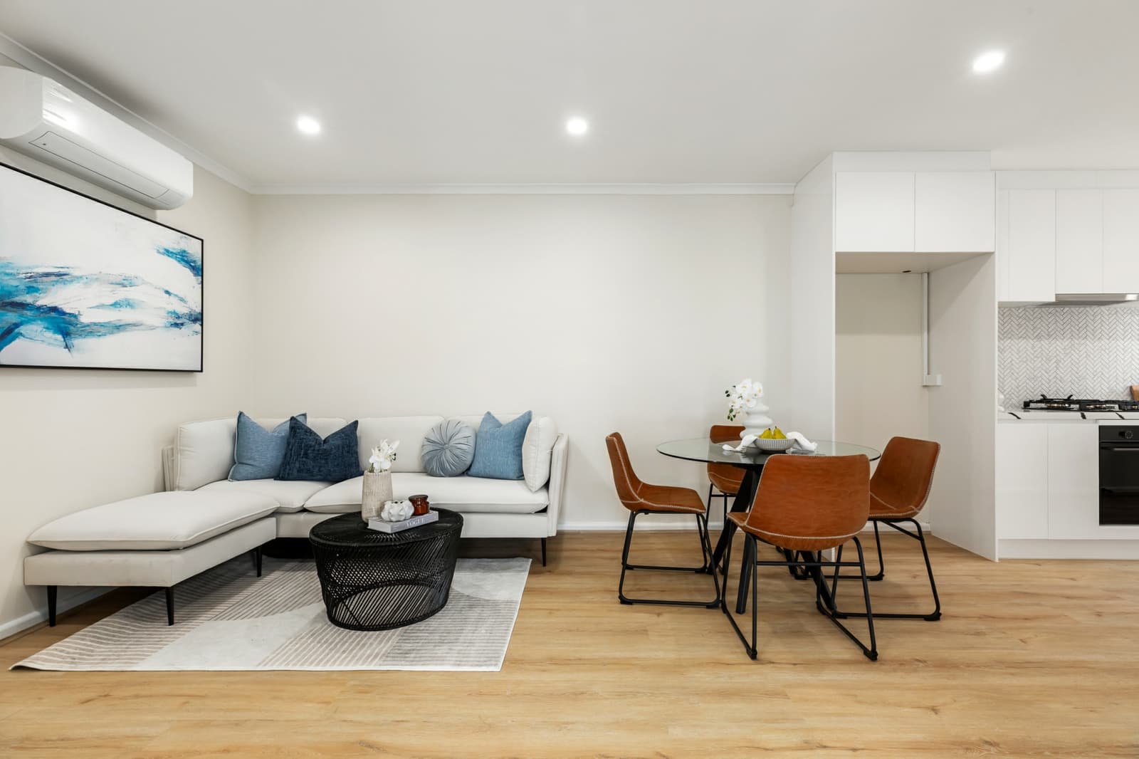 1/31 Springs Road,Clayton South, Clayton South - Thumbnail 2