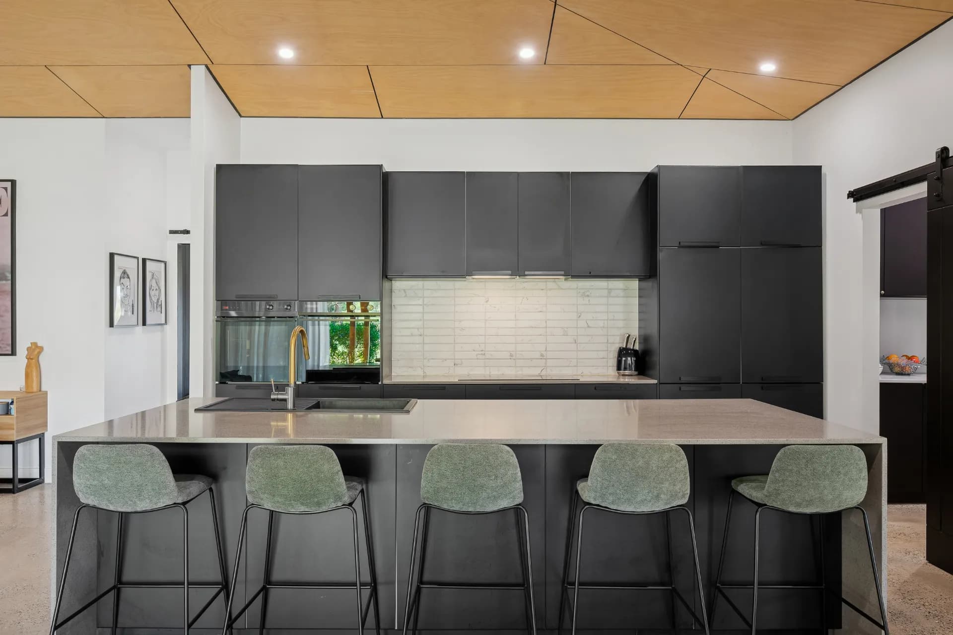 137 Moonlight Avenue, Highvale - Thumbnail 5