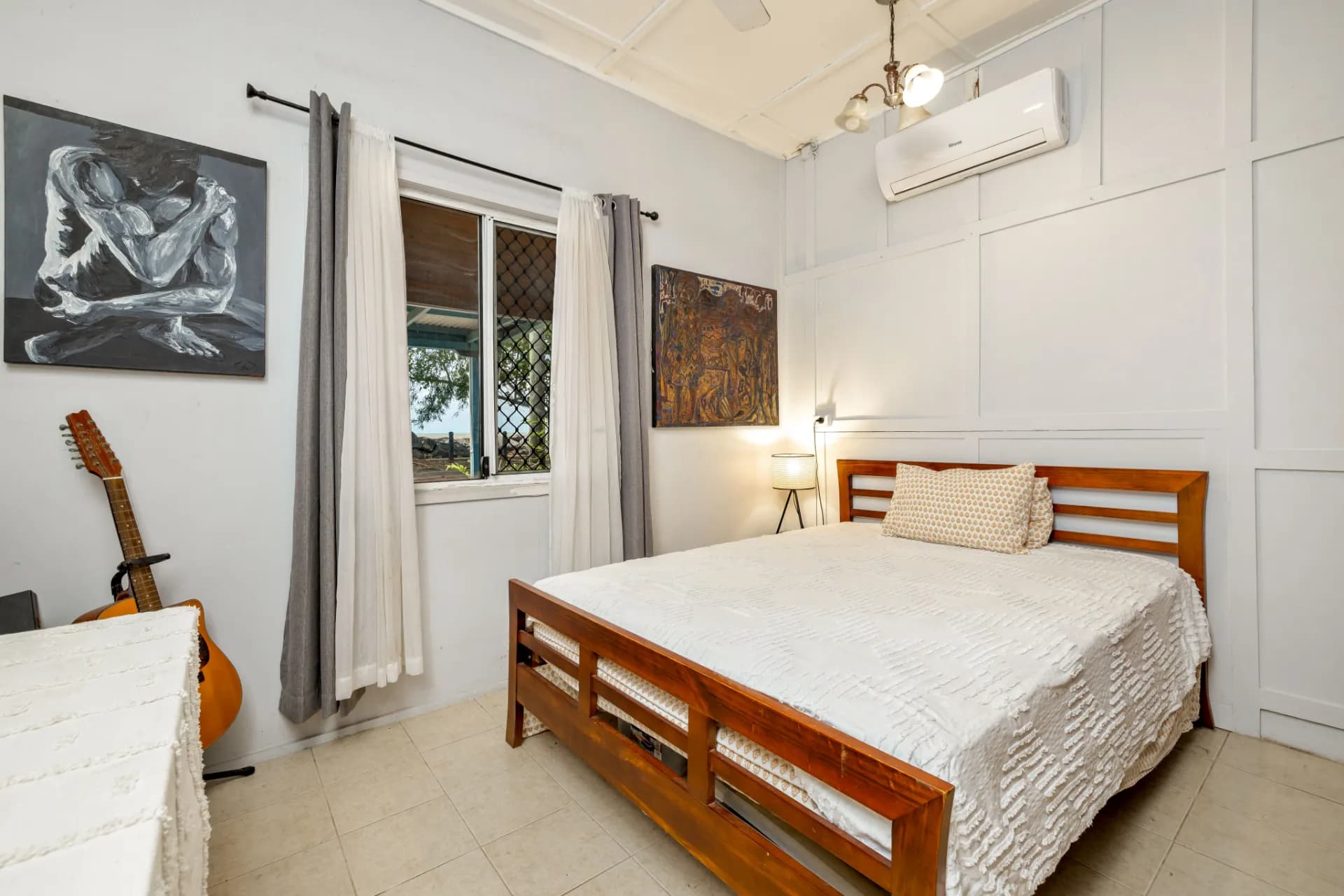 155 Oshea Esplanade, Machans Beach - Thumbnail 6