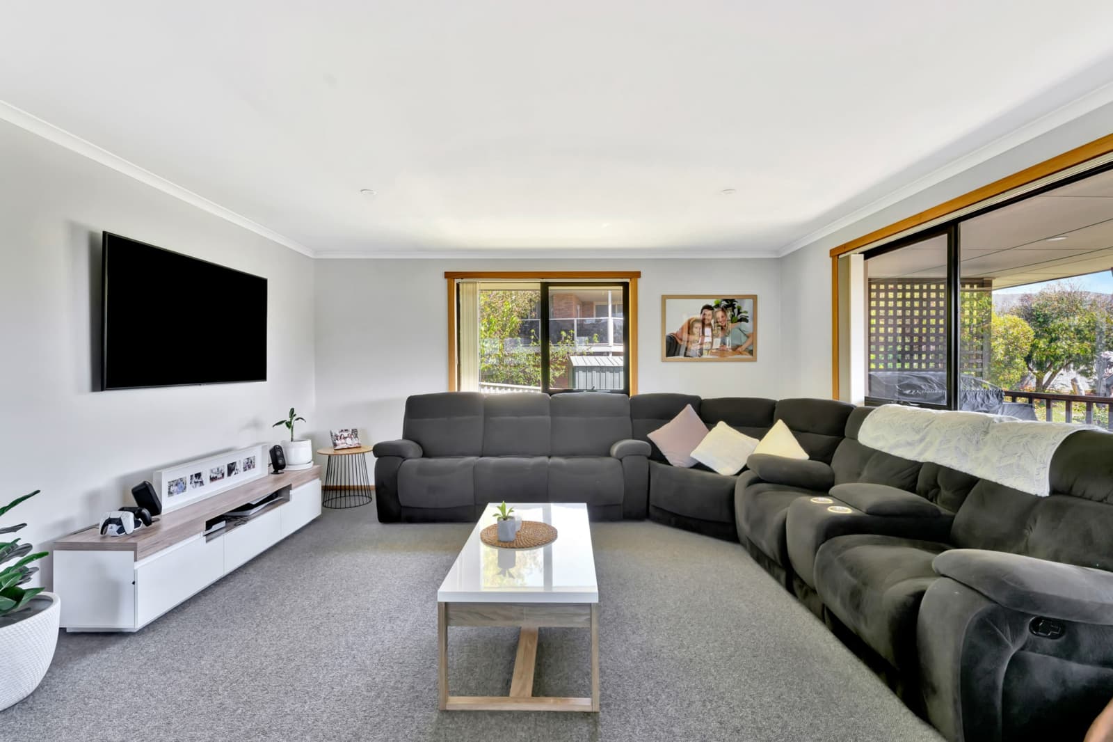 62 Hillcrest Road,Devonport, Devonport - Thumbnail 3