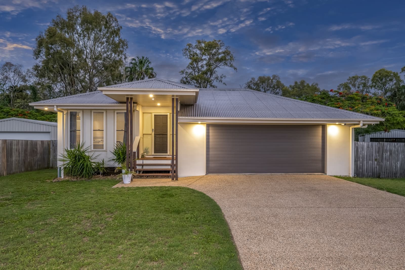 9 Regency Road,Moore Park Beach, Moore Park Beach - Image 1